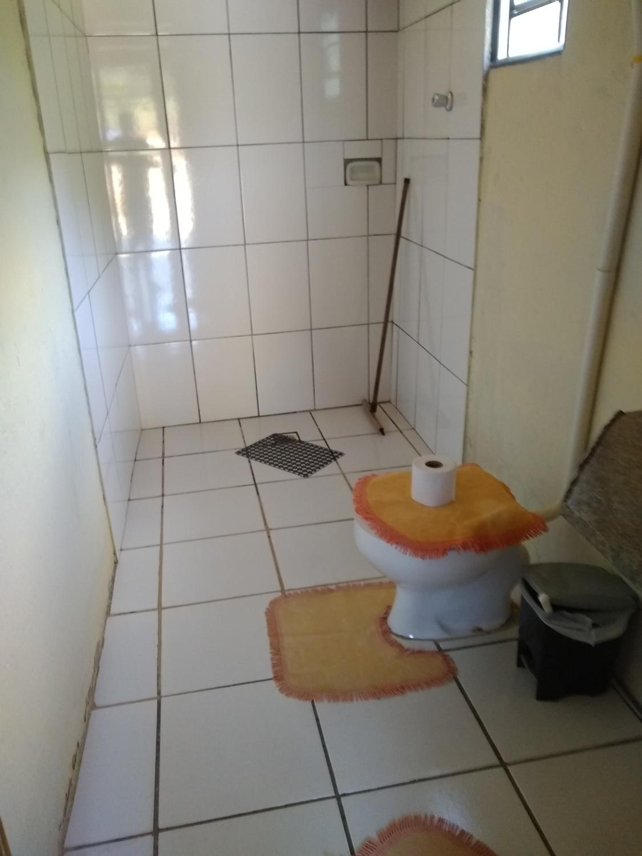 Two-Bedroom Townhouse - Photo 12