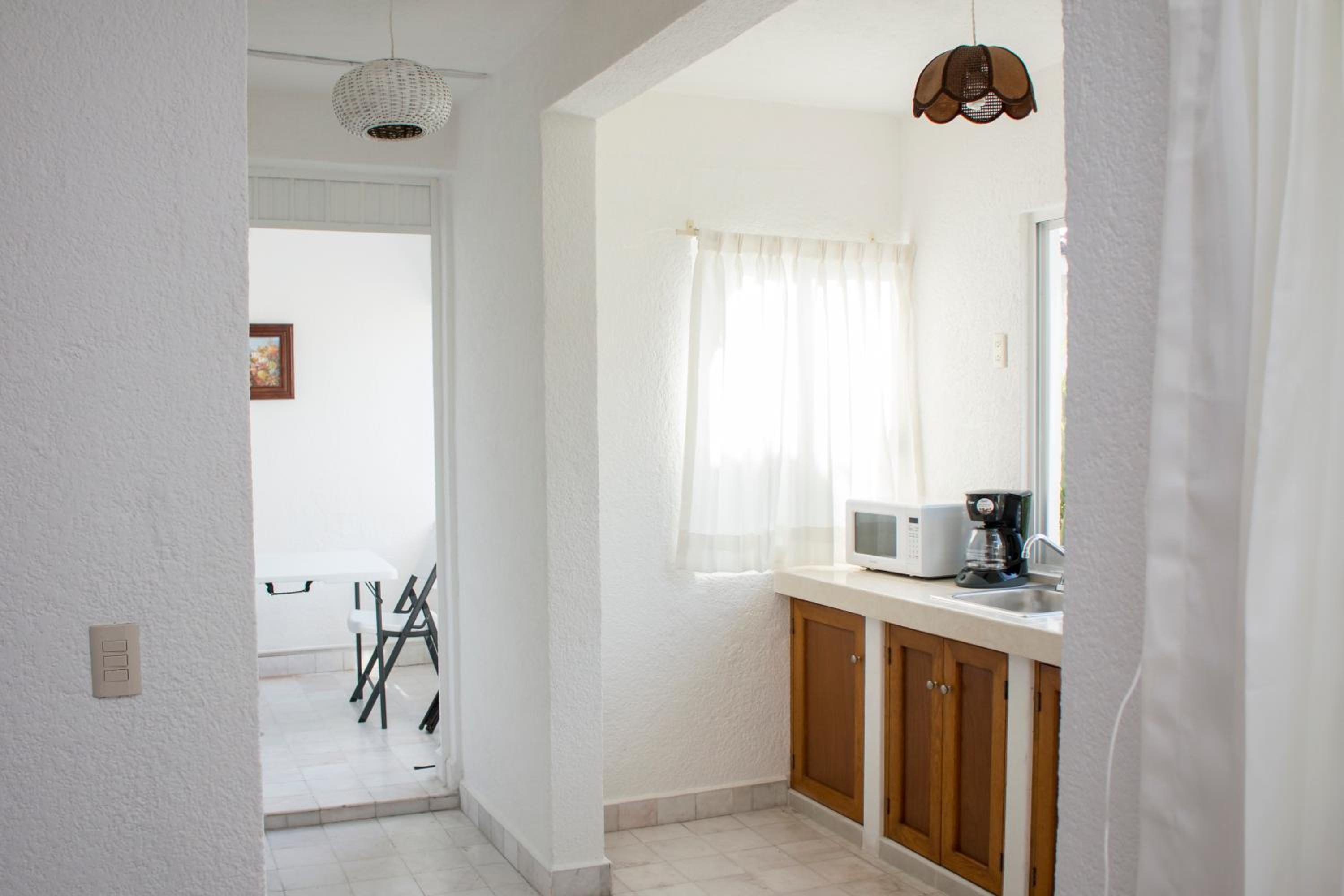 Apartment with Balcony - Photo 10