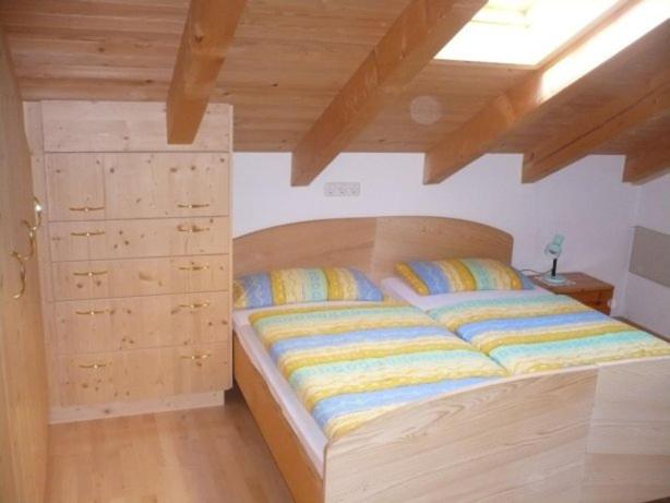 Four-Bedroom Apartment with Terrace