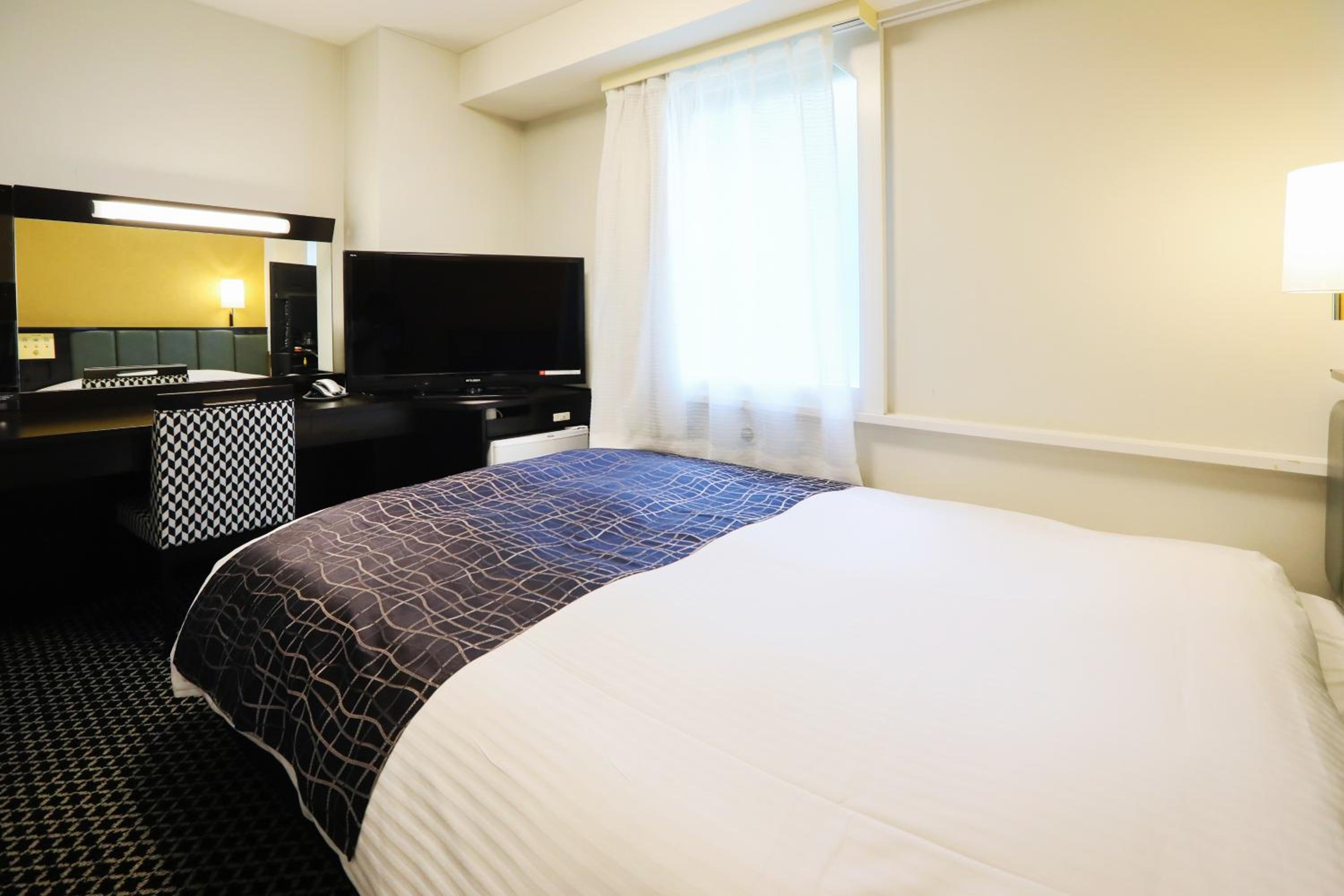 Double Room - Non-Smoking - Photo 1
