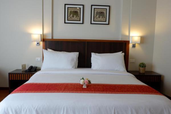  Standard Double Room - Non-Smoking photo 3