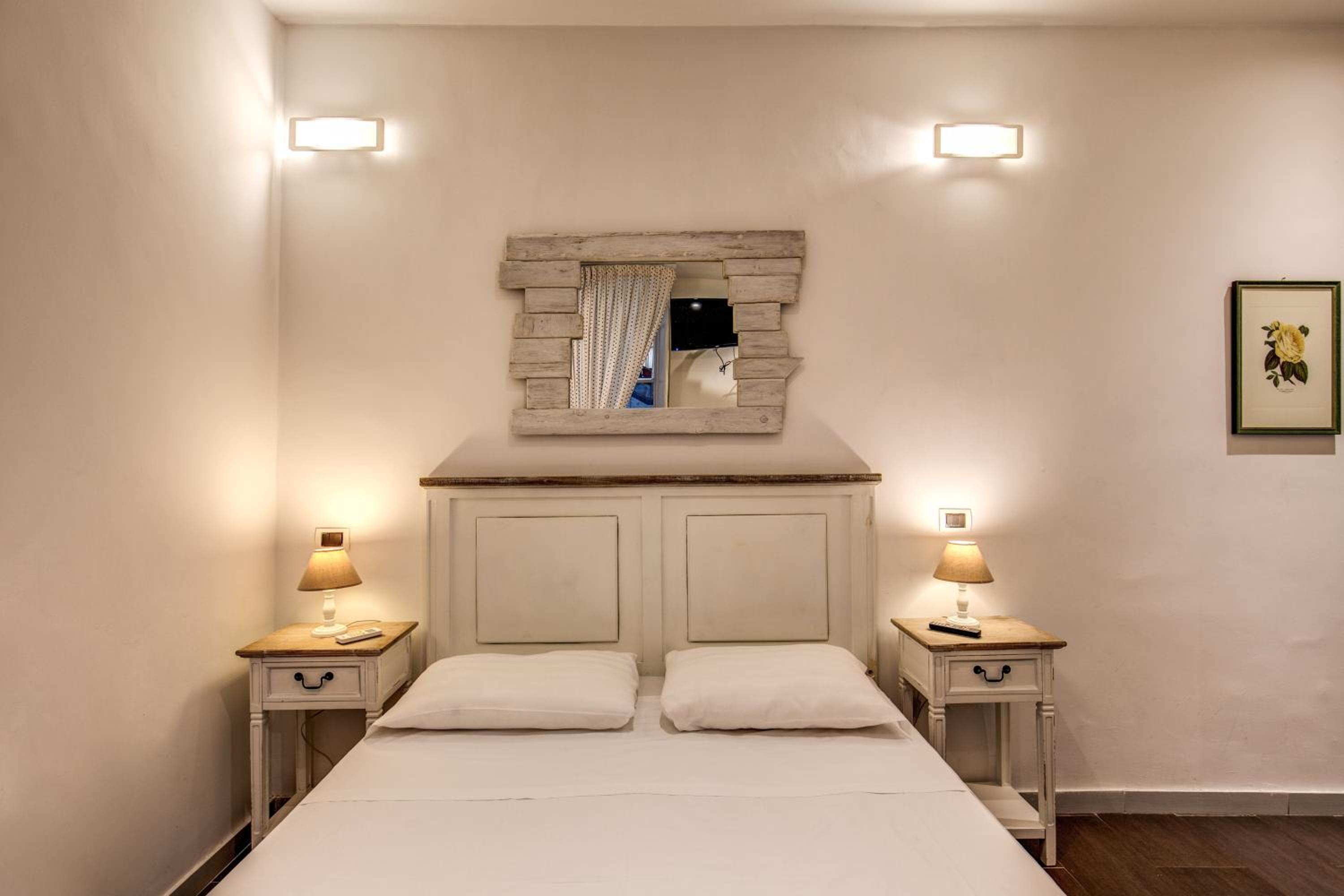 Standard Double Room photo 2