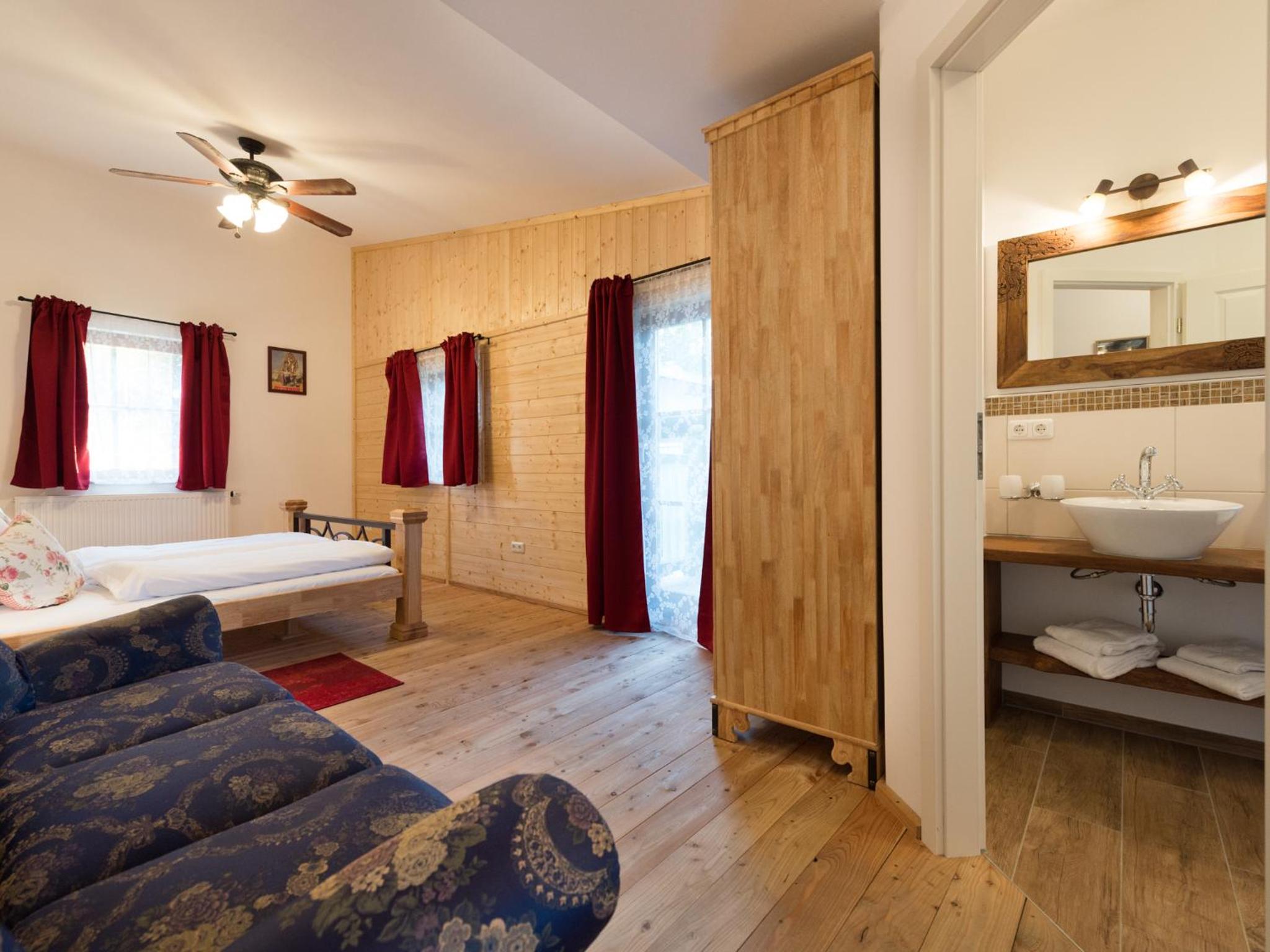 Palace Hotel - Goodman Suite photo 3
