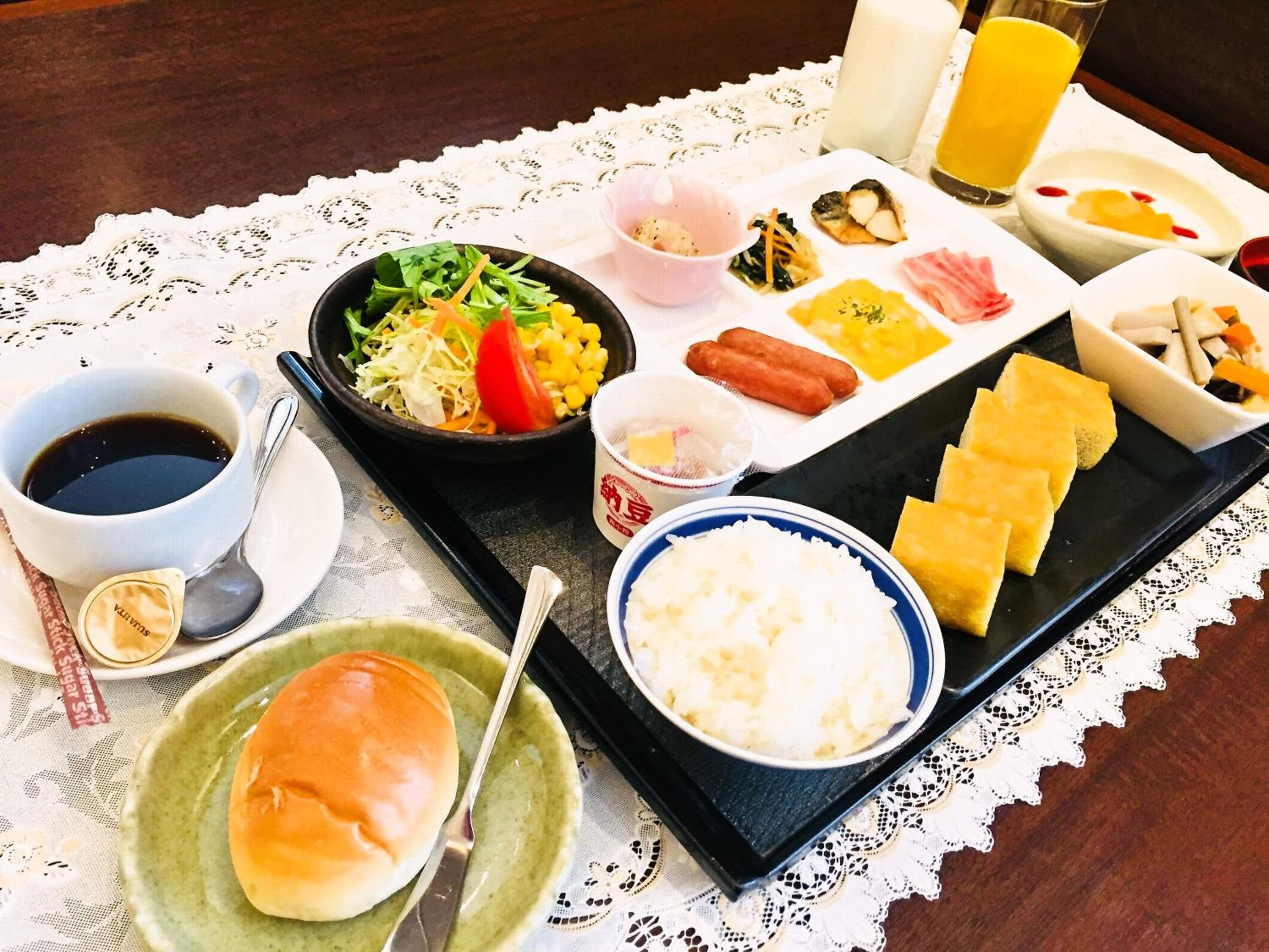 Twin Room with Breakfast - Non-Smoking - Photo 13