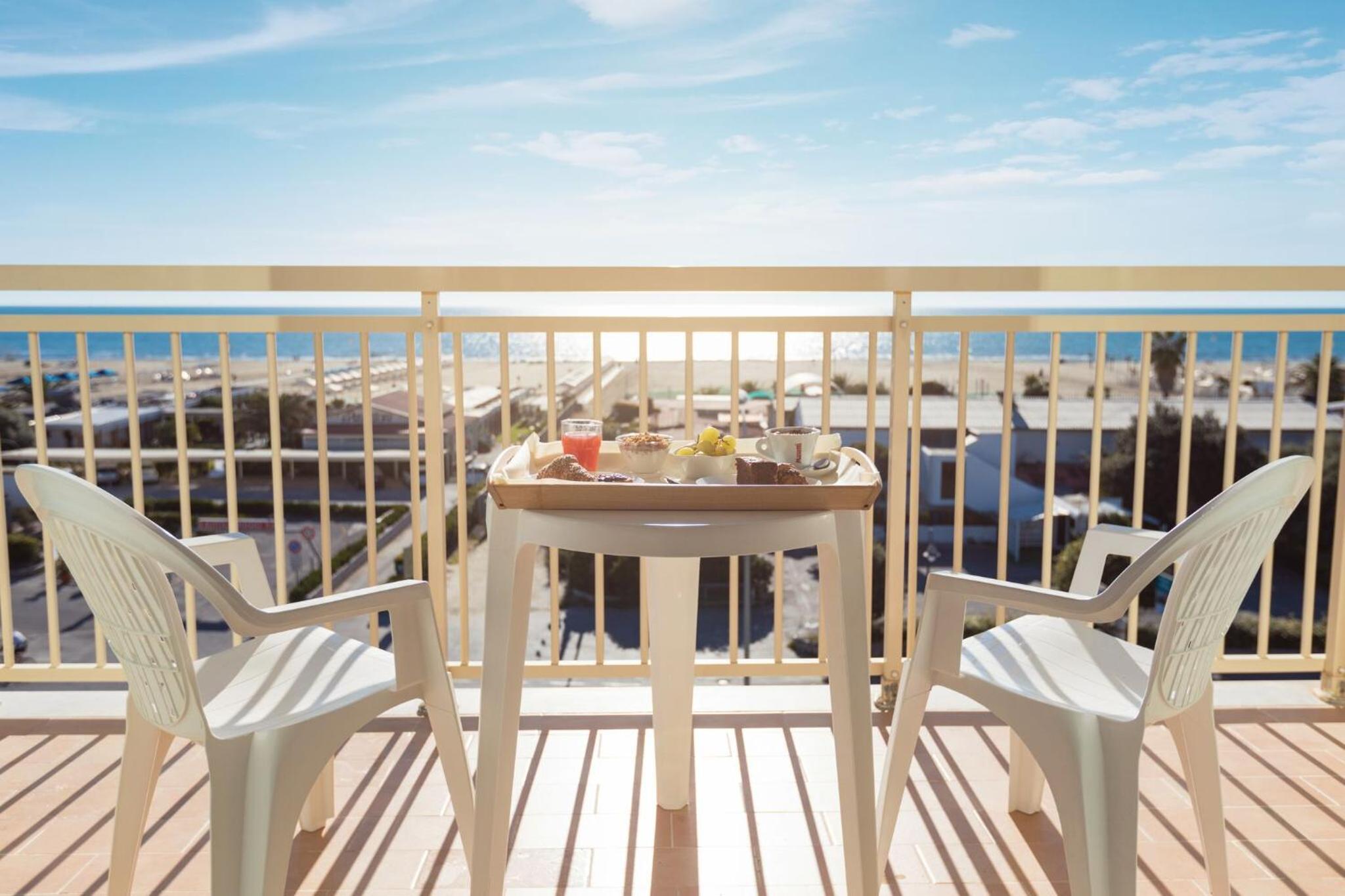 Superior Double Room with Sea View photo 2