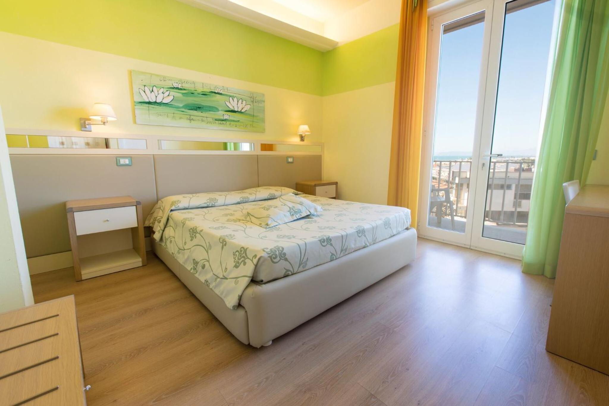 Double Room with Partial Sea View photo 1