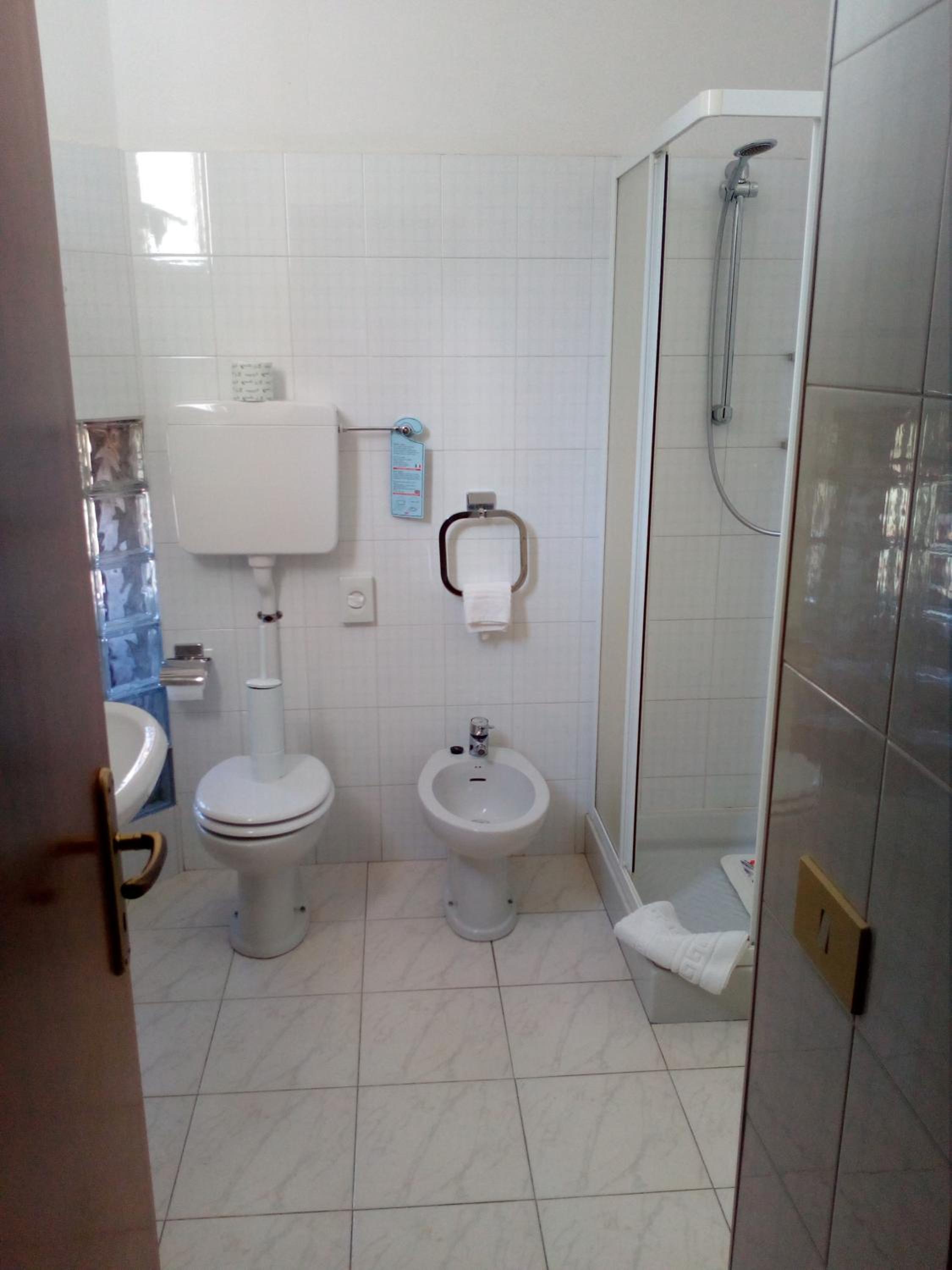 Standard Single Room photo 2