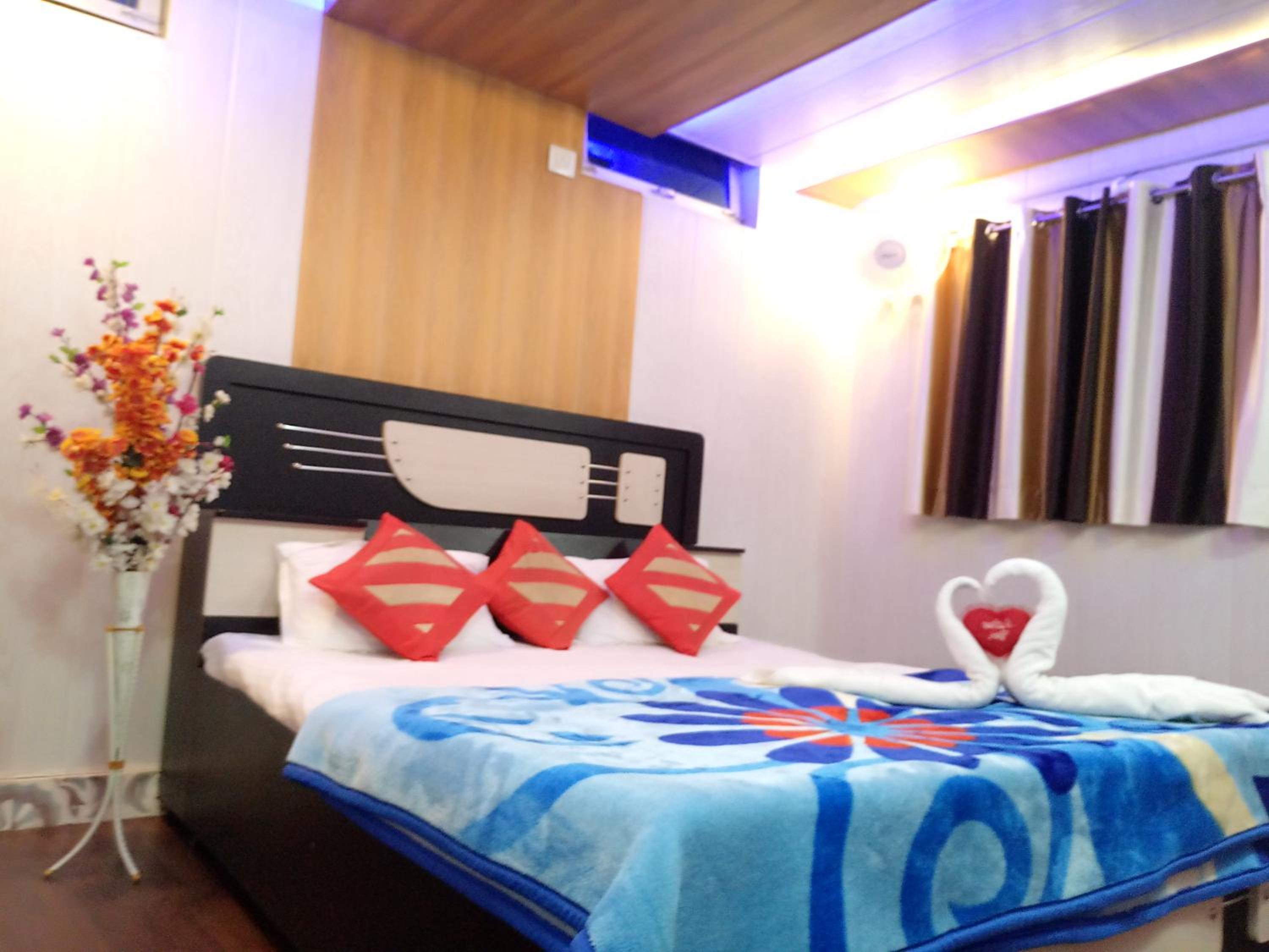 Luxury Room photo 3