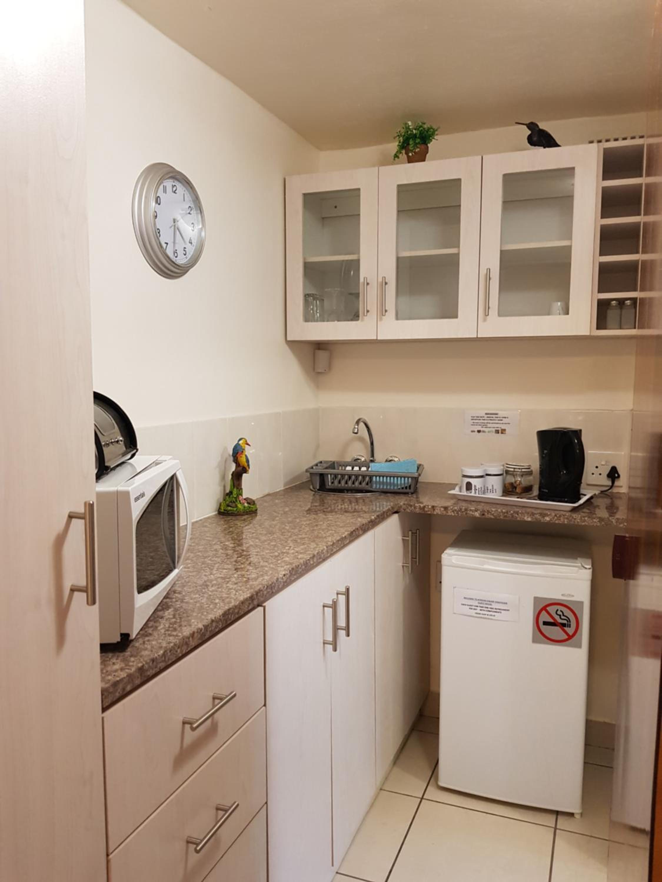 Double Room - Photo 2