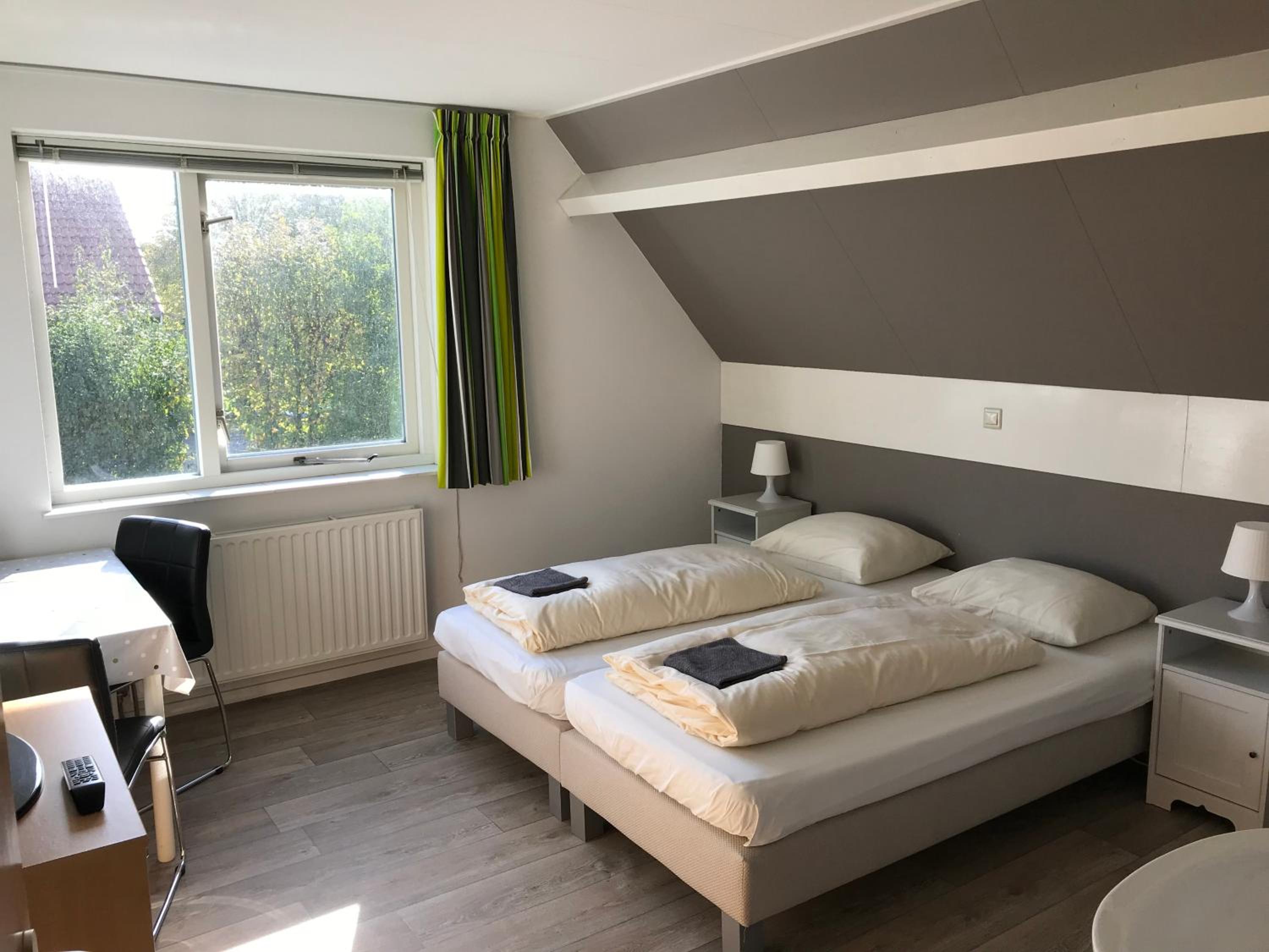 Comfort Twin Room with Shared Bathroom