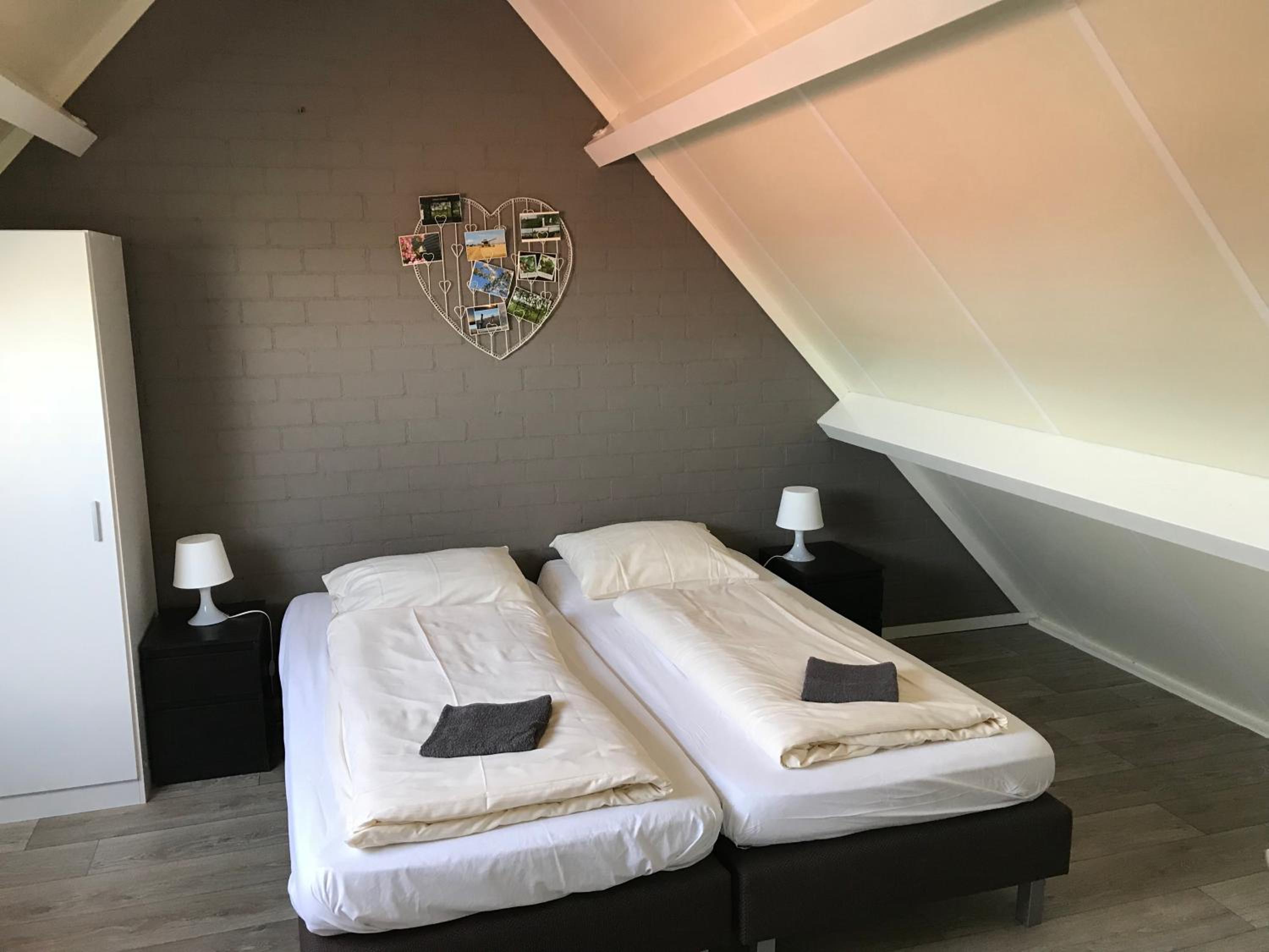 Twin Room with Shared Bathroom