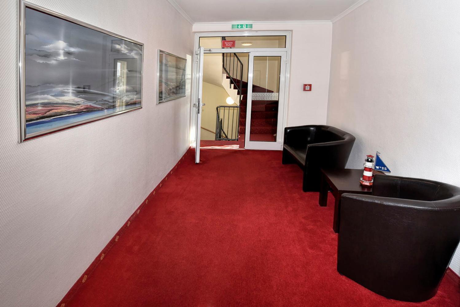 Budget Double Room photo 3
