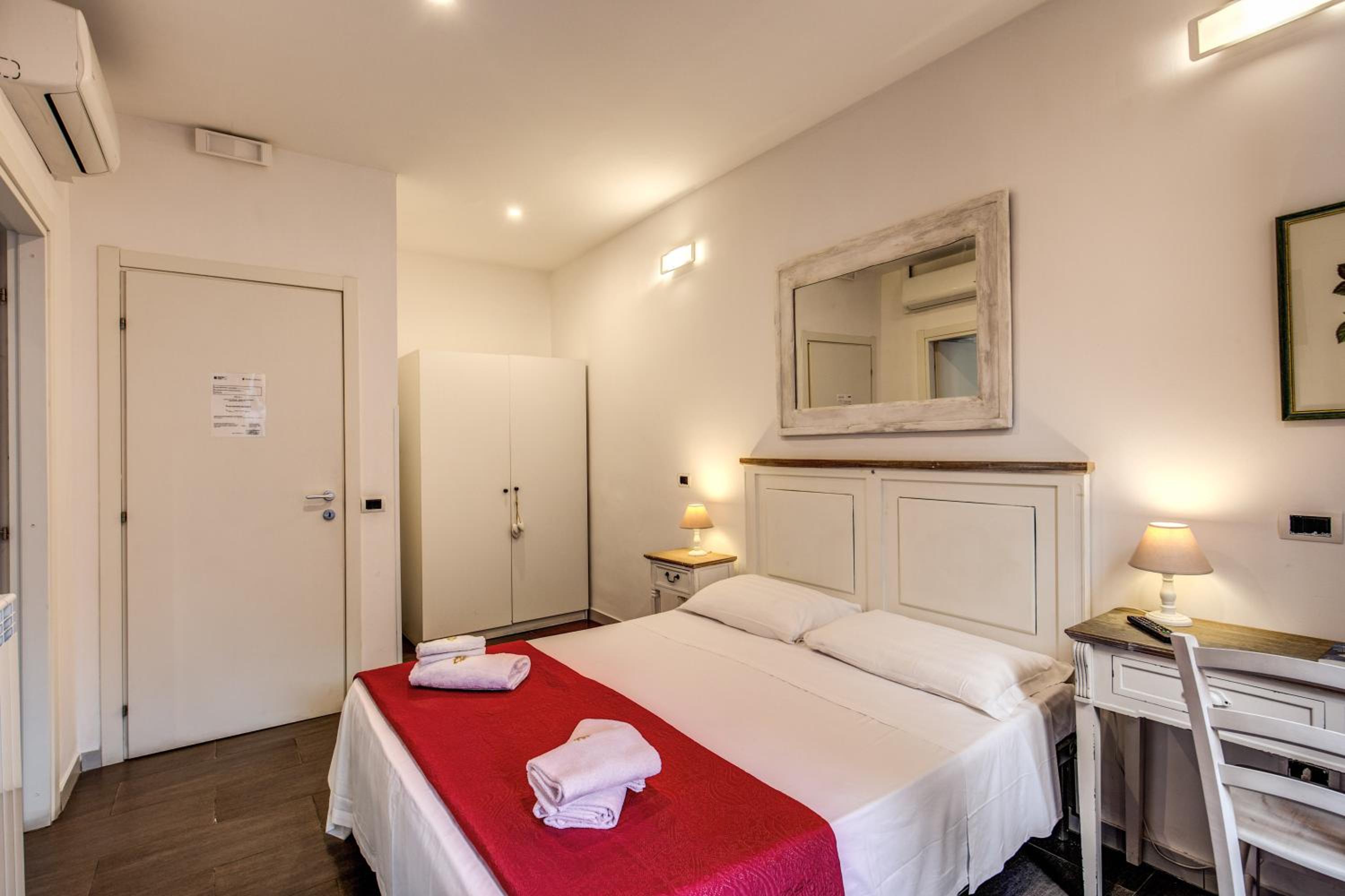 Deluxe Room photo 2