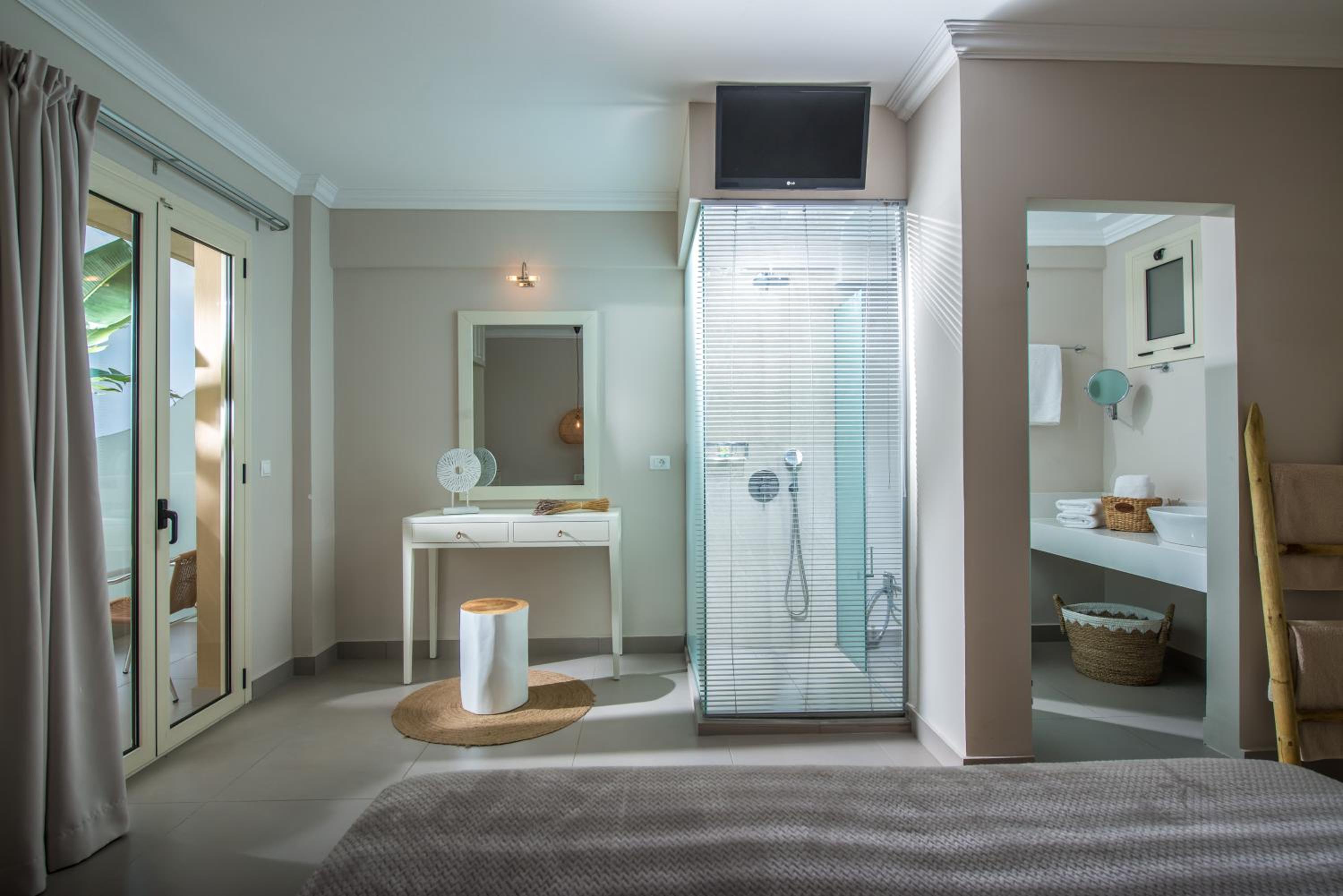 Deluxe mini Suite Sunset Sea View - Adults Only - Photo 16