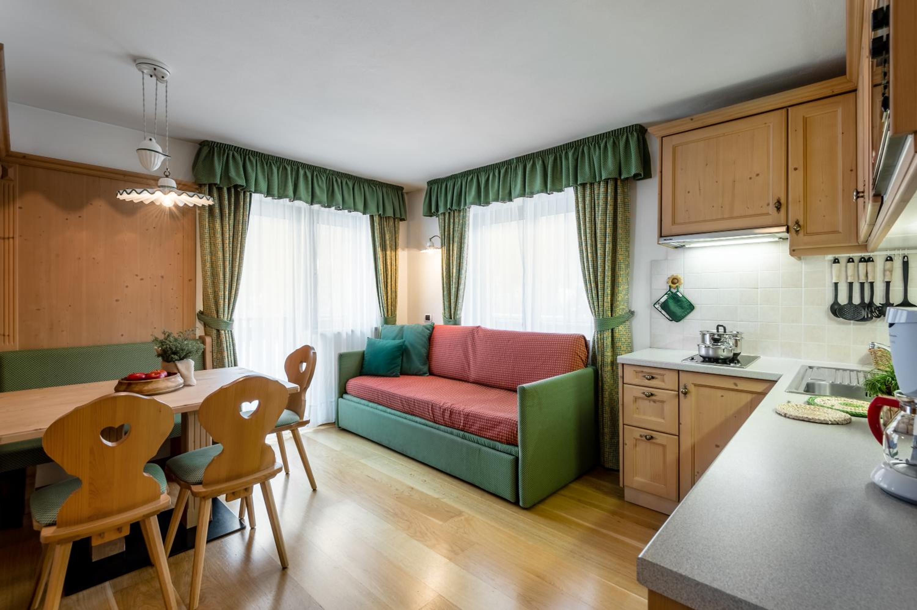 One-Bedroom Apartment photo 2