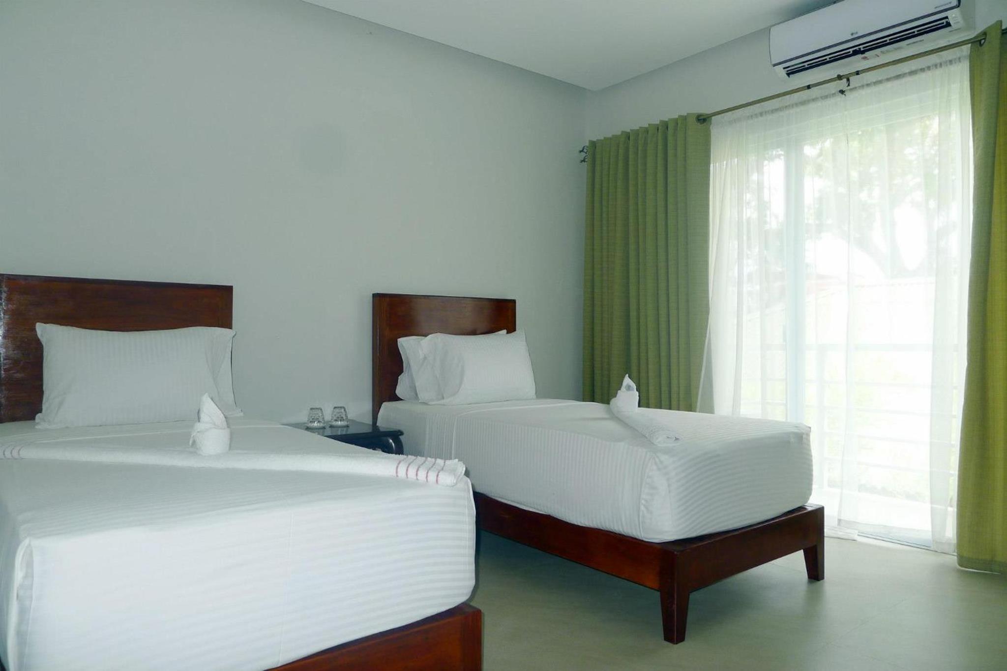 Deluxe Twin Room photo 1