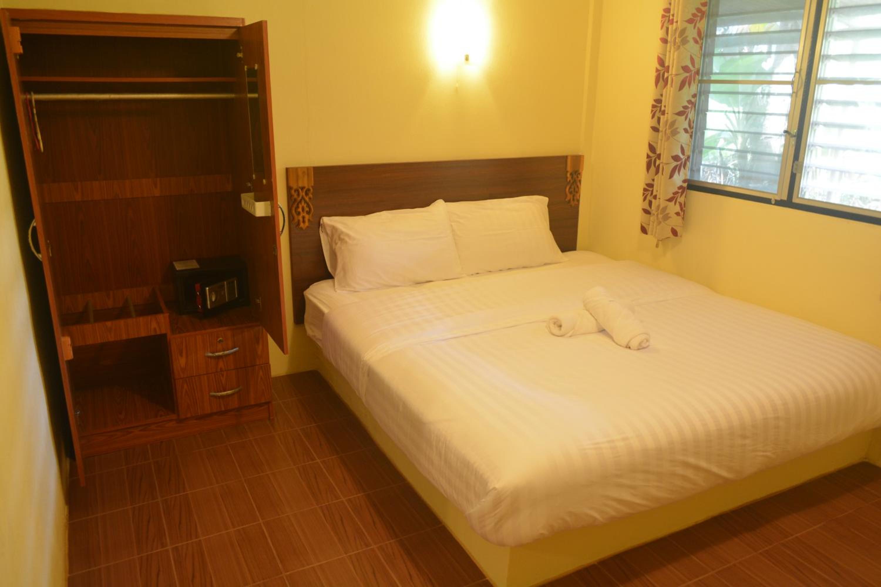 Double Room - Photo 1