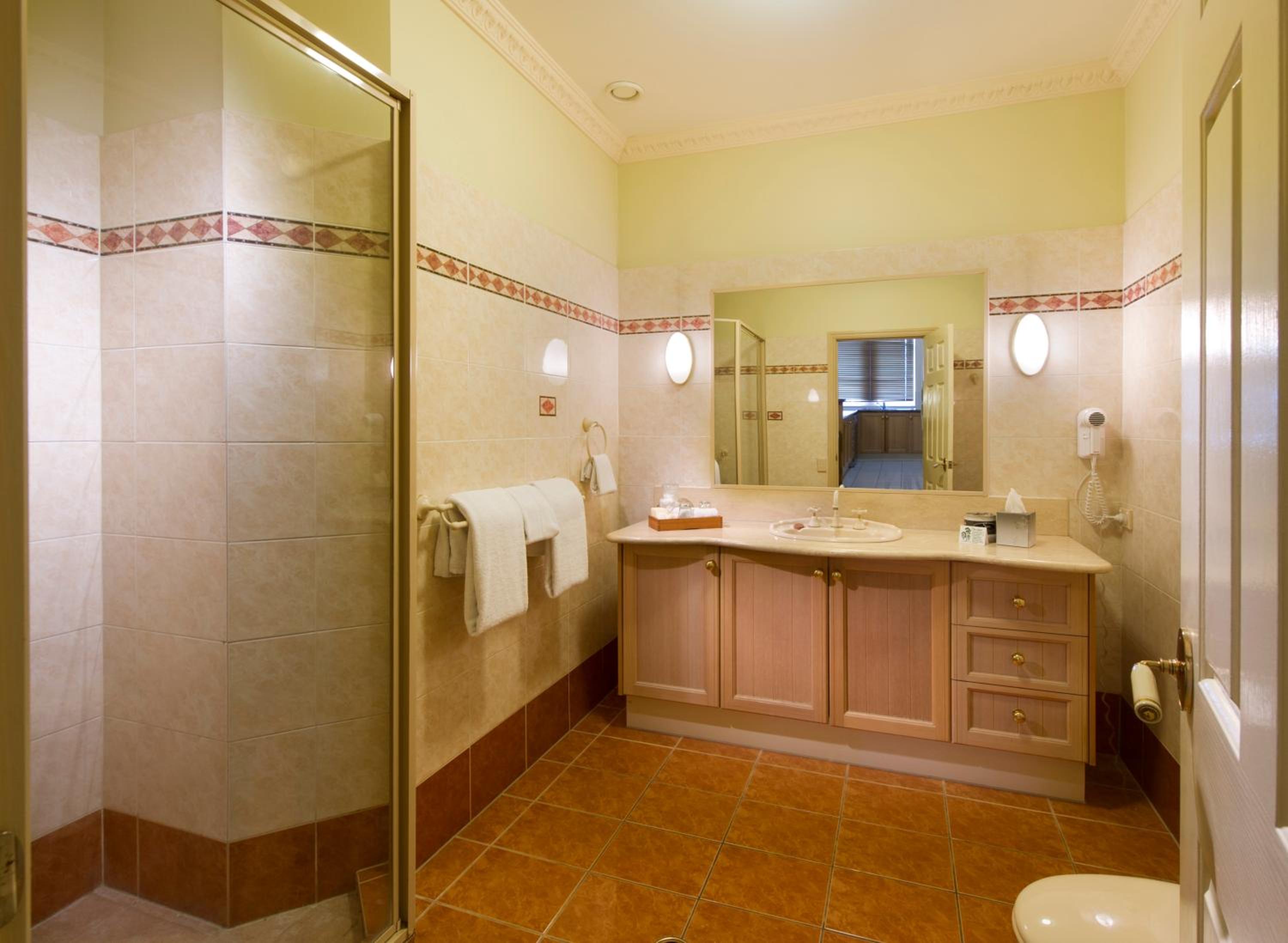 Sub-Penthouse Apartment - Photo 14
