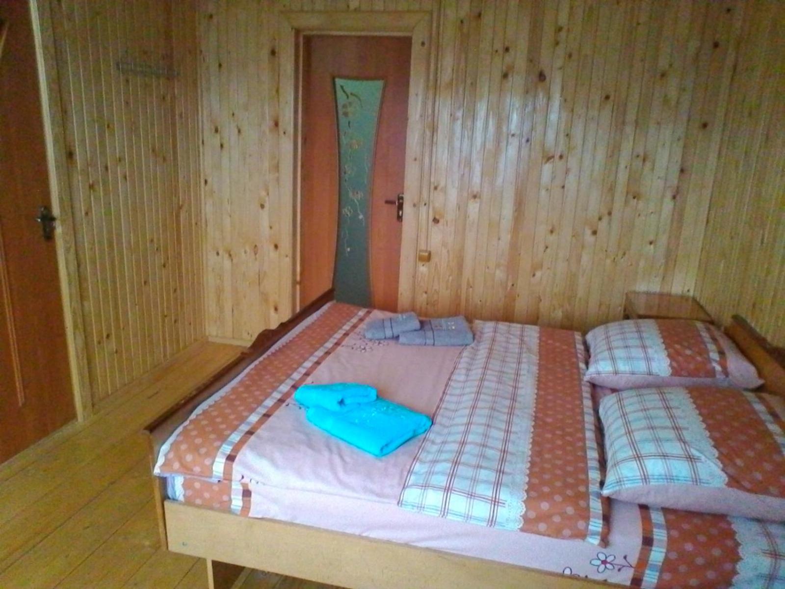 Double or Twin Room with Mountain View photo 1