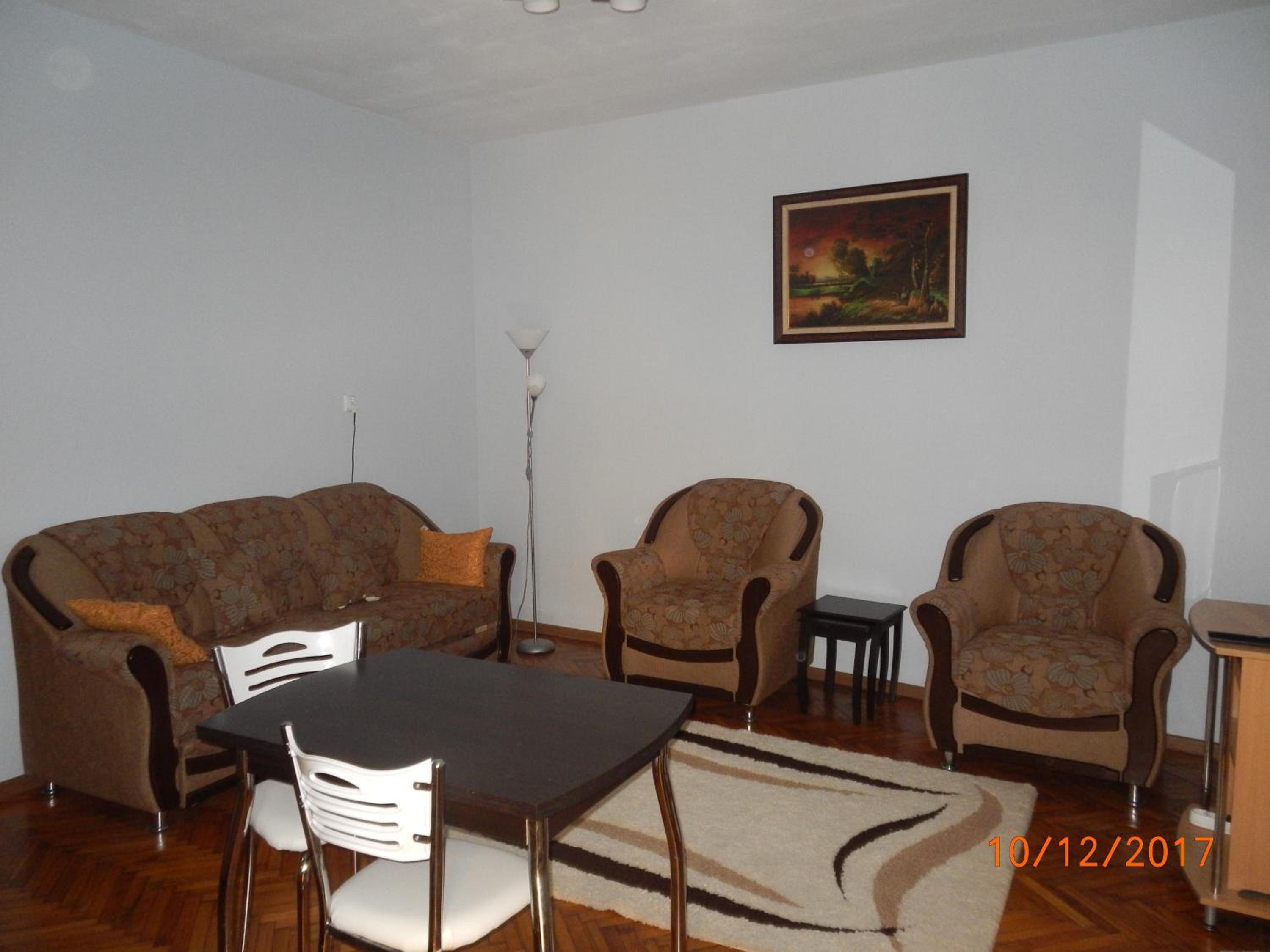 Apartment - Photo 4