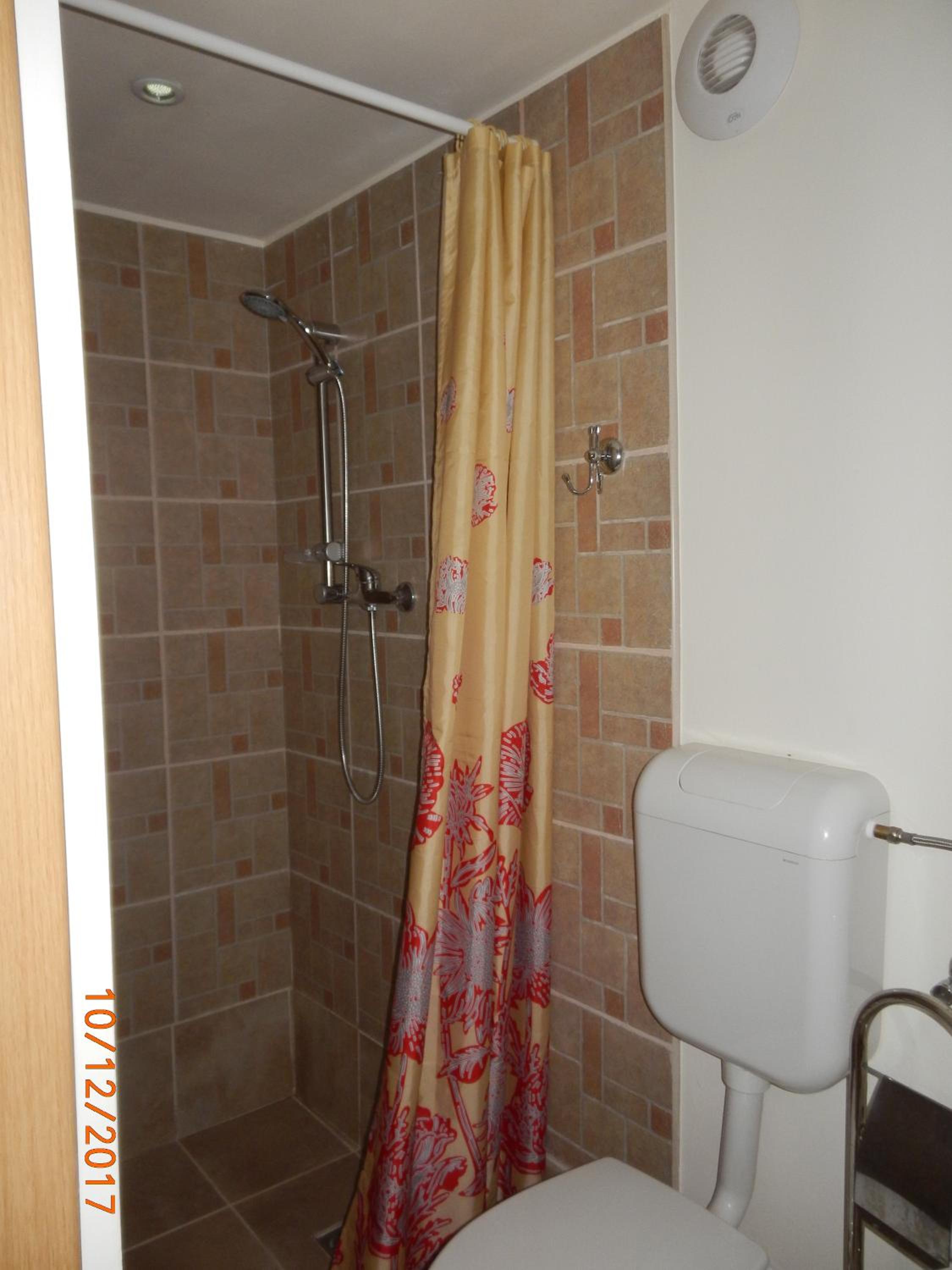Apartment - Photo 5