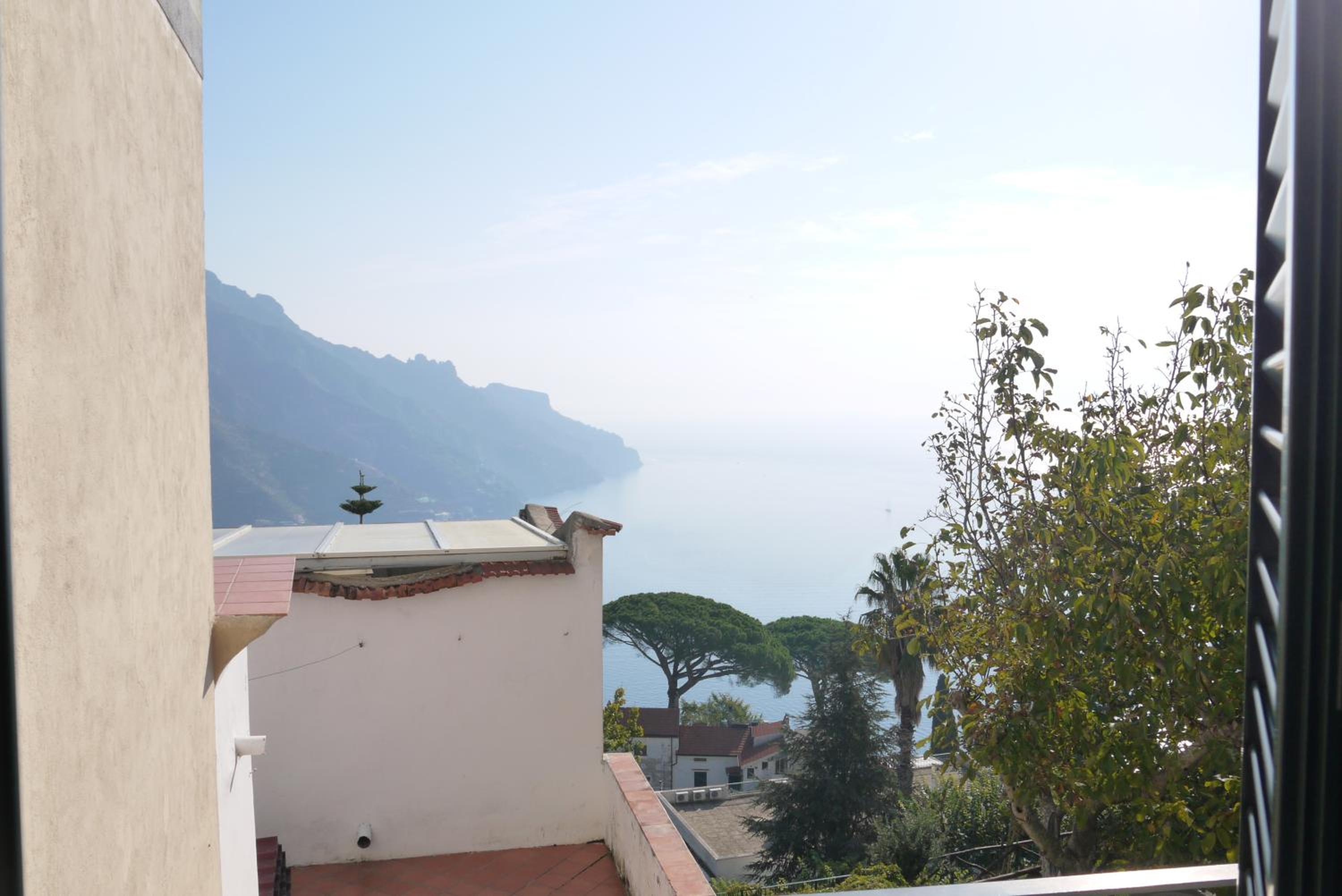 Superior Double Room with Sea View - Photo 10