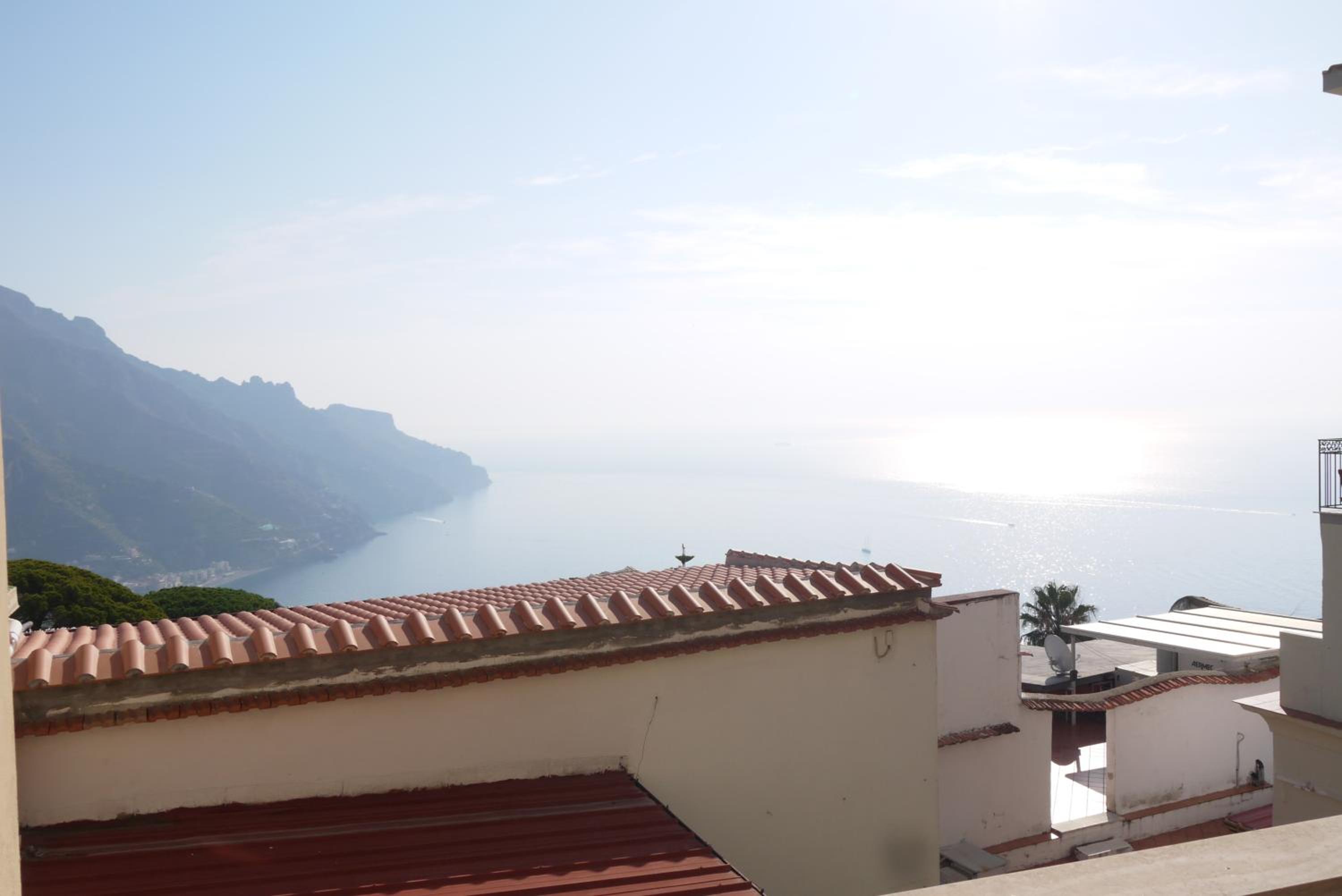 Superior Double Room with Sea View - Photo 8