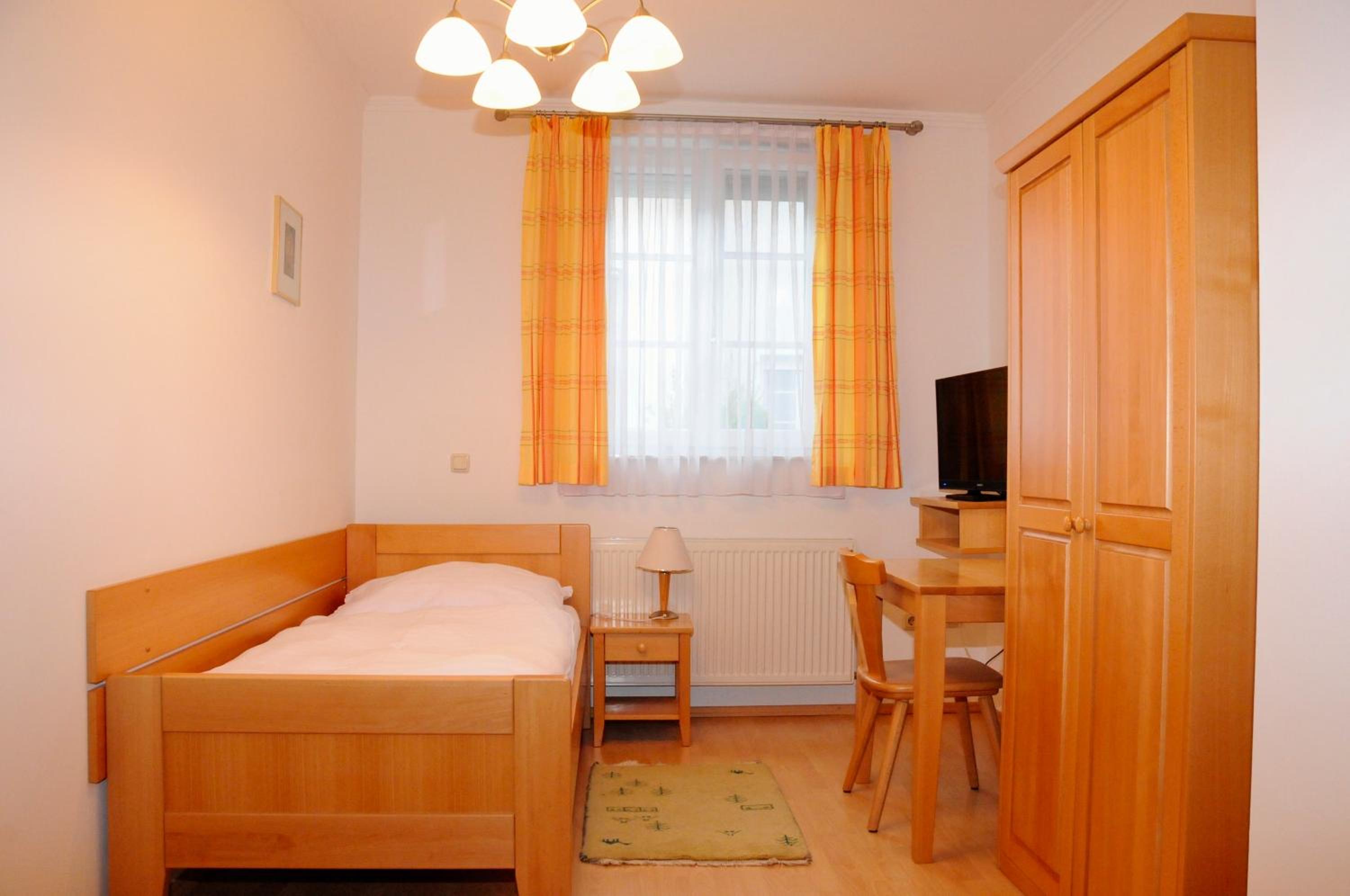 Single Room with Shower