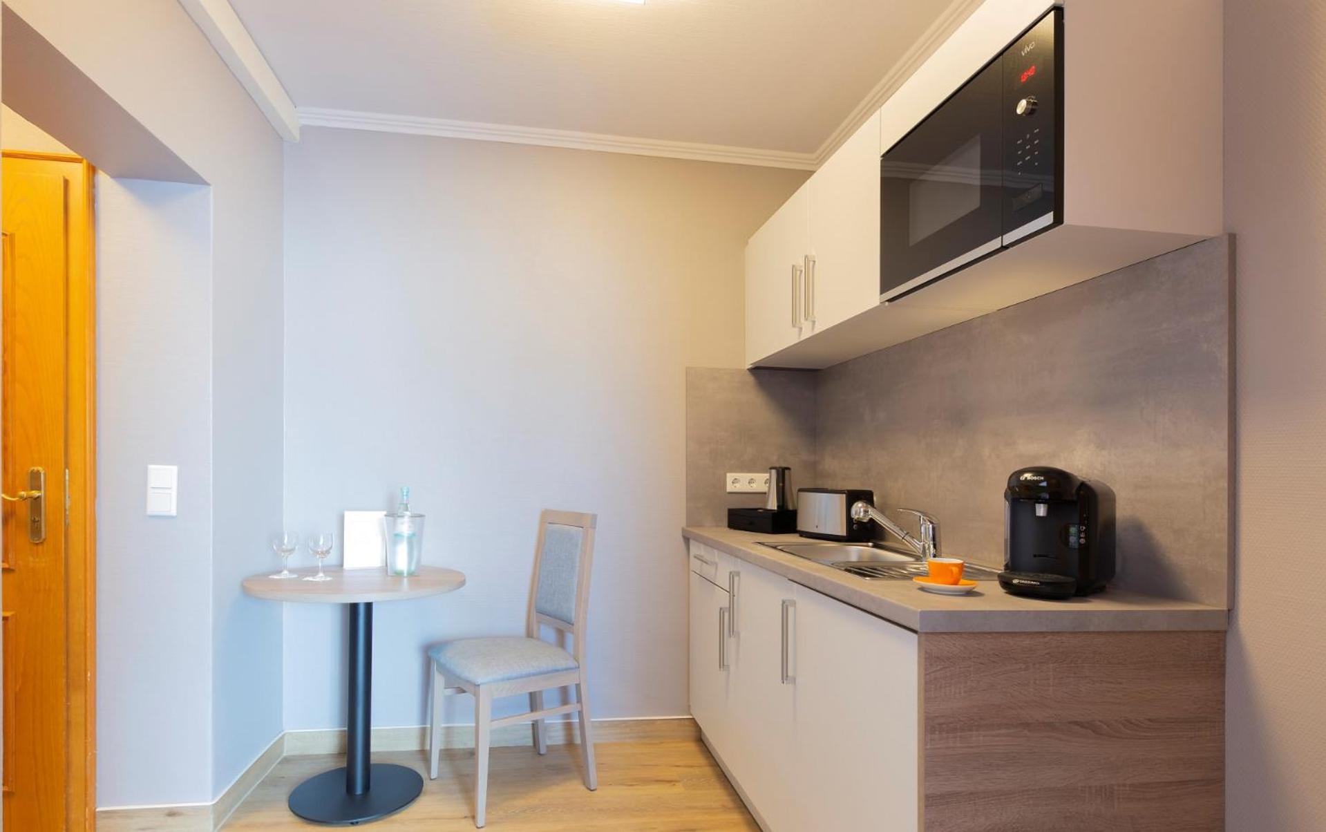 Privilege Twin Room - Photo 17