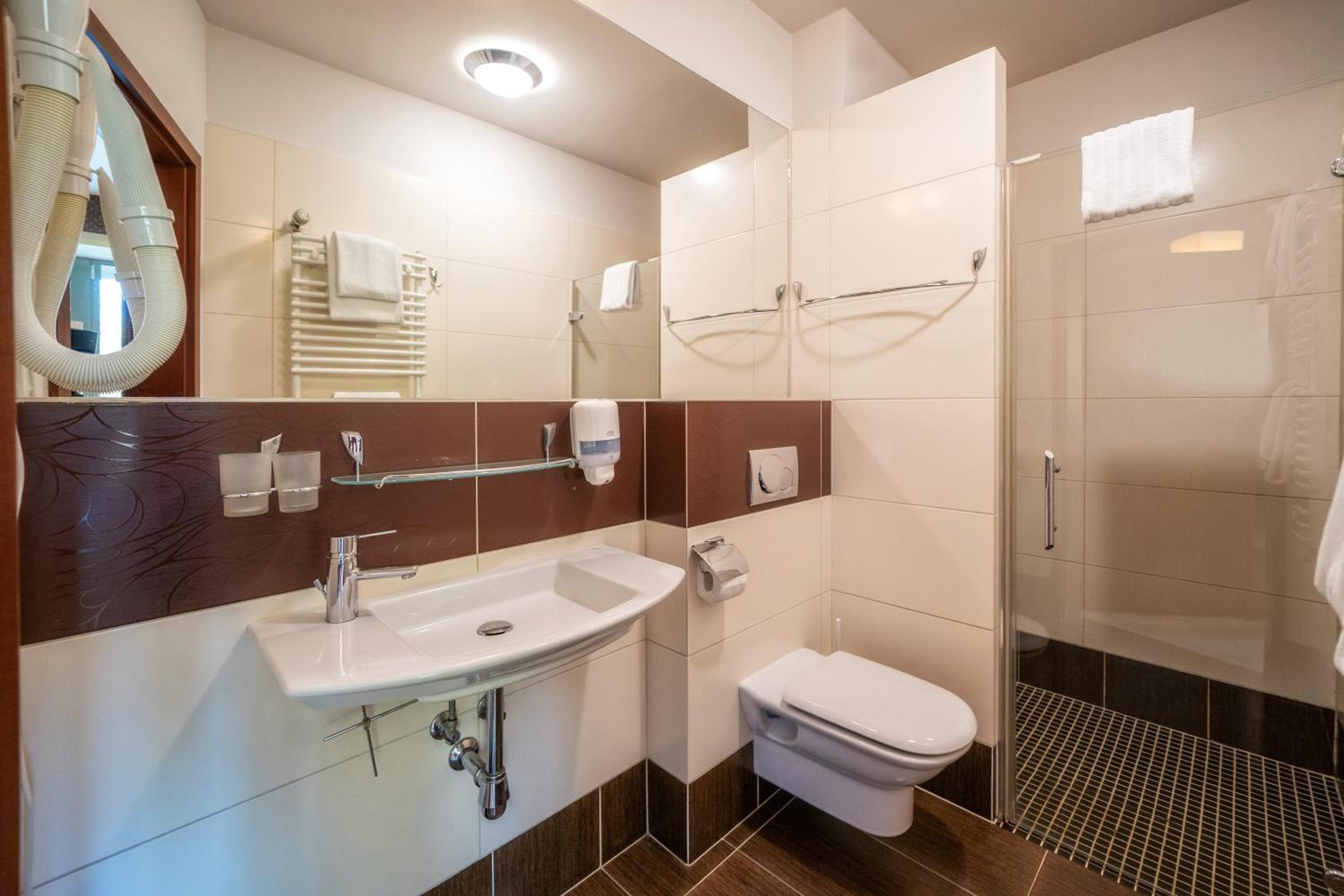 Deluxe Apartment - Photo 9