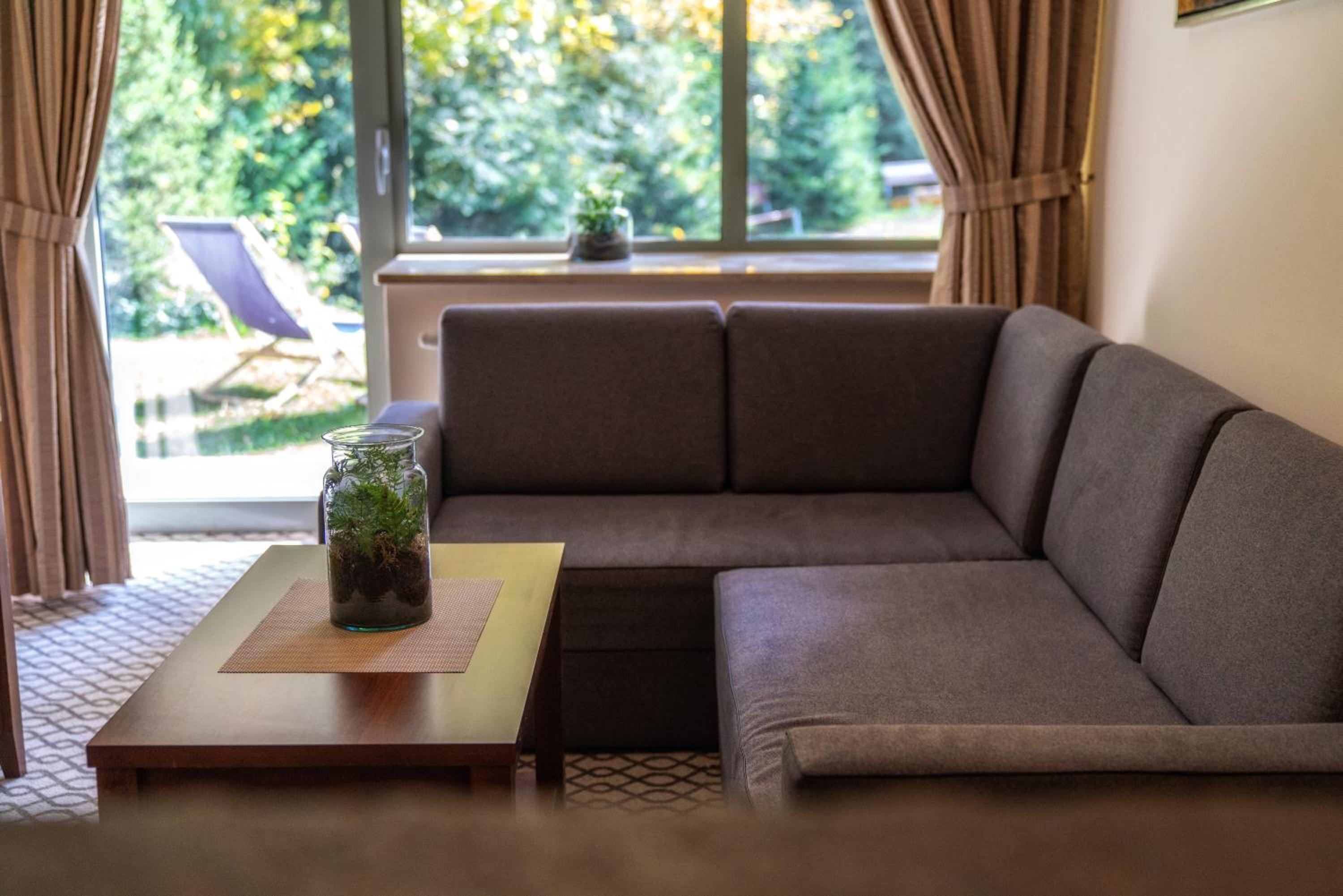Luxury Apartment - Photo 3