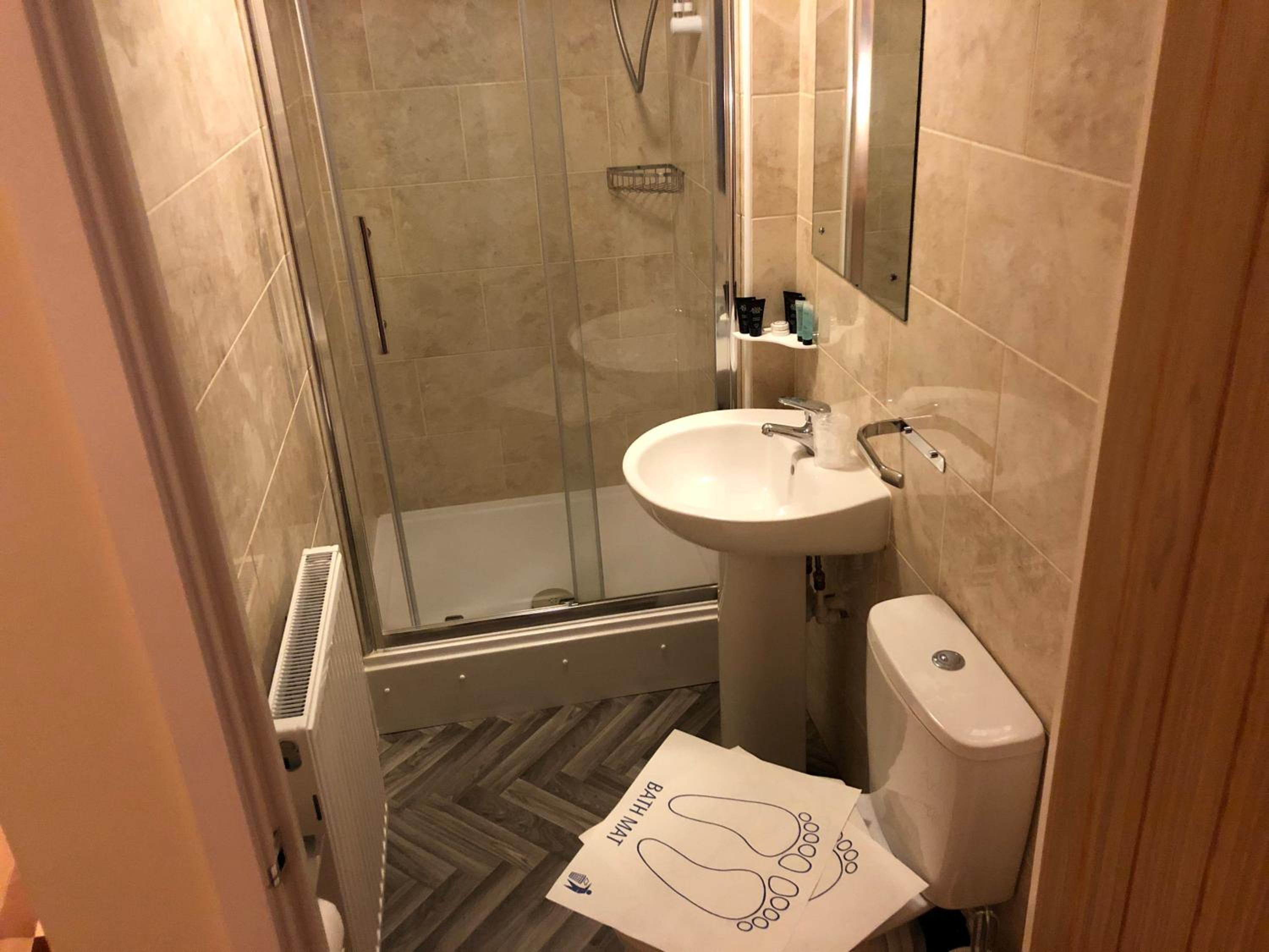 Twin Room - Ground Floor - Photo 8