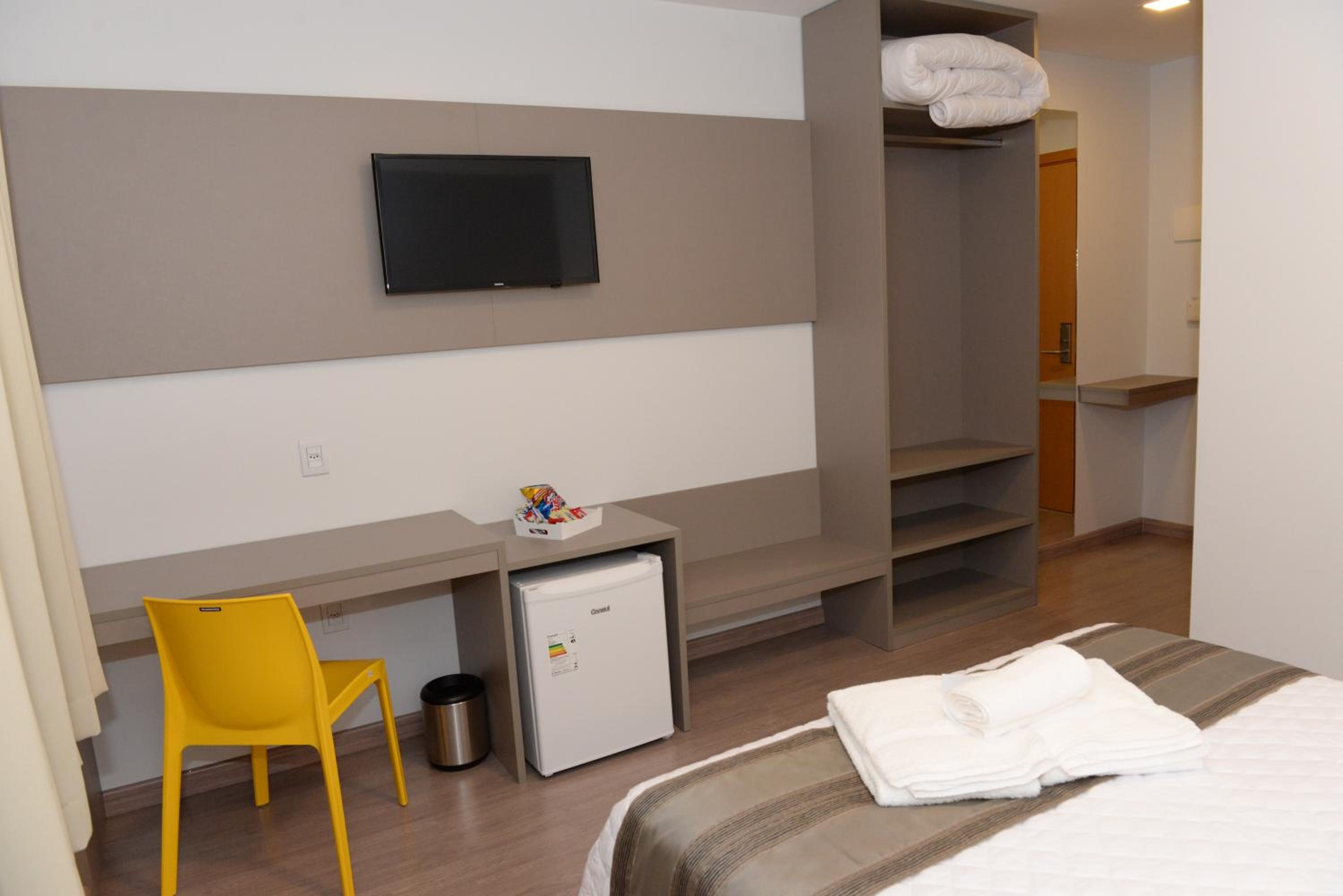 Superior Deluxe Double or Twin Room  photo 2