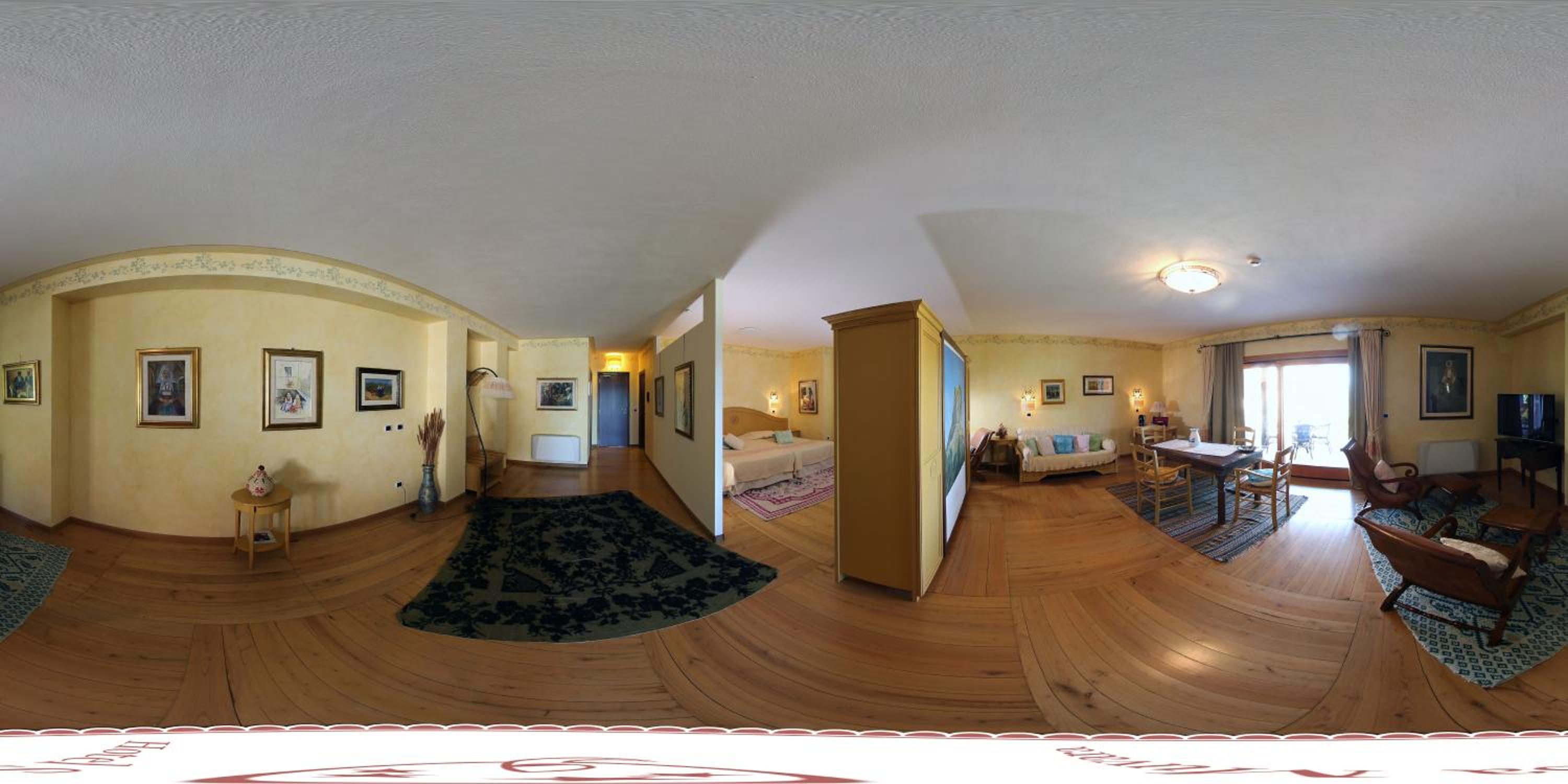 Superior Suite - Photo 1