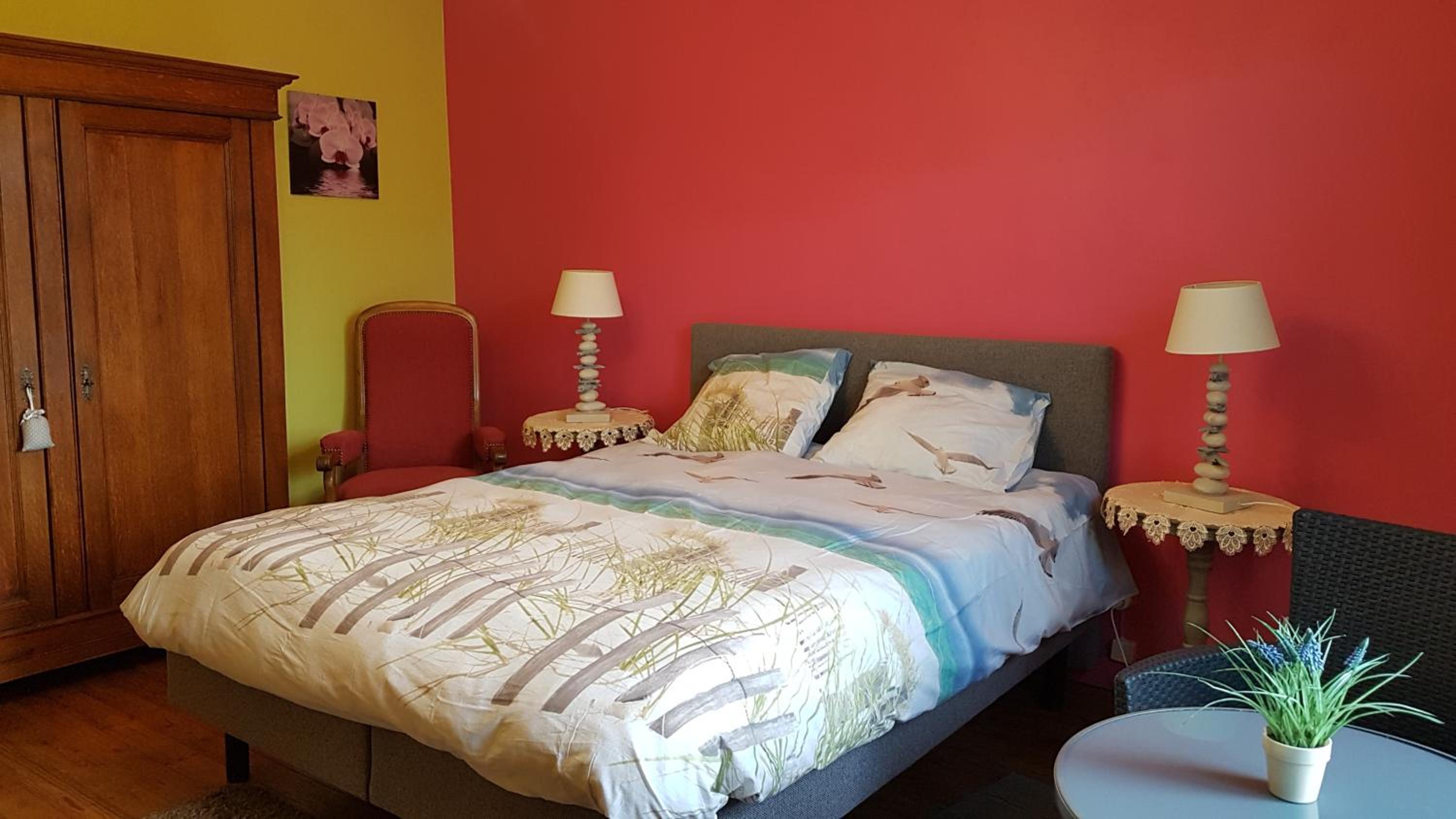 Large Double Room photo 1