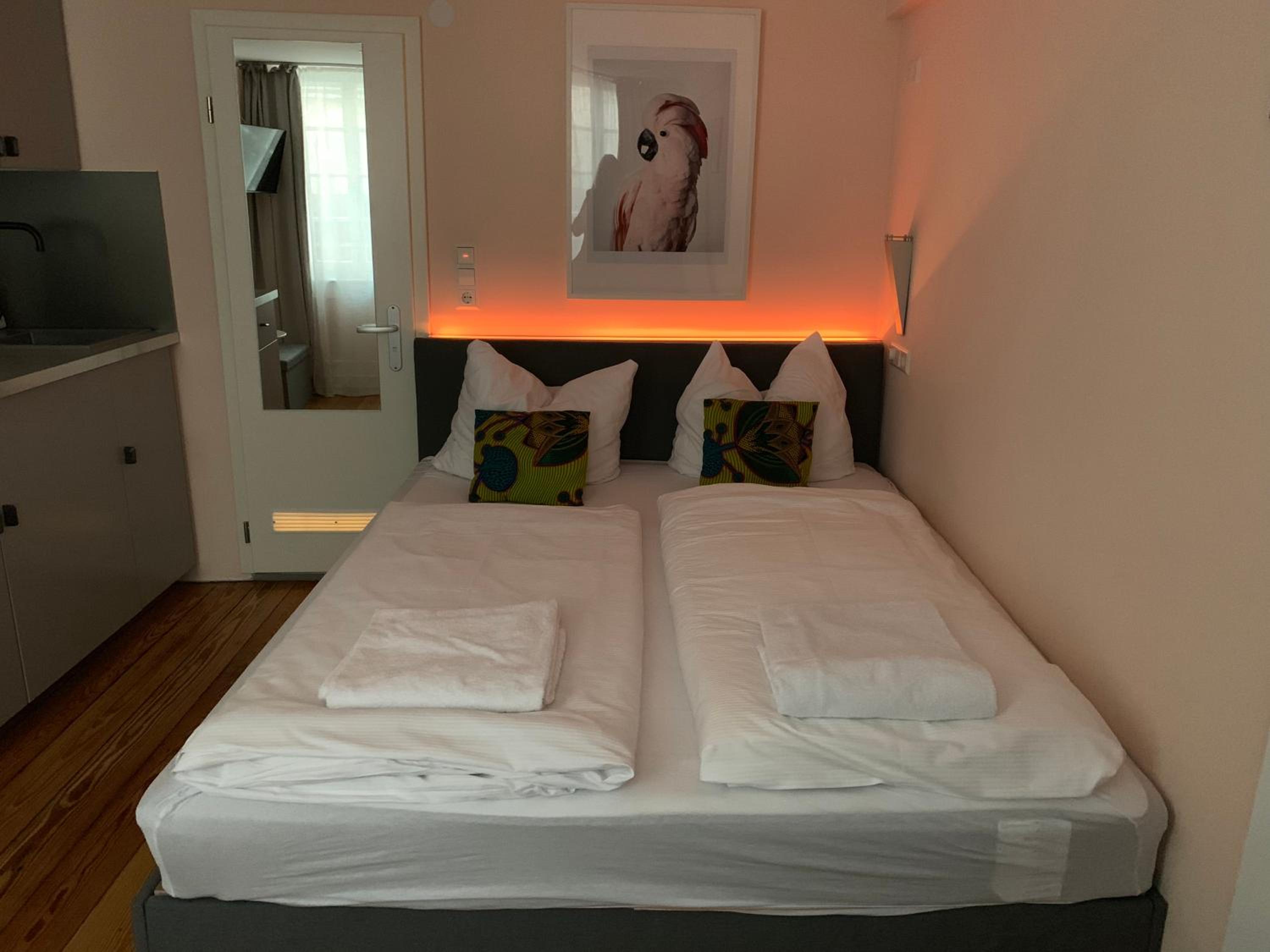 Studio Apartment photo 2