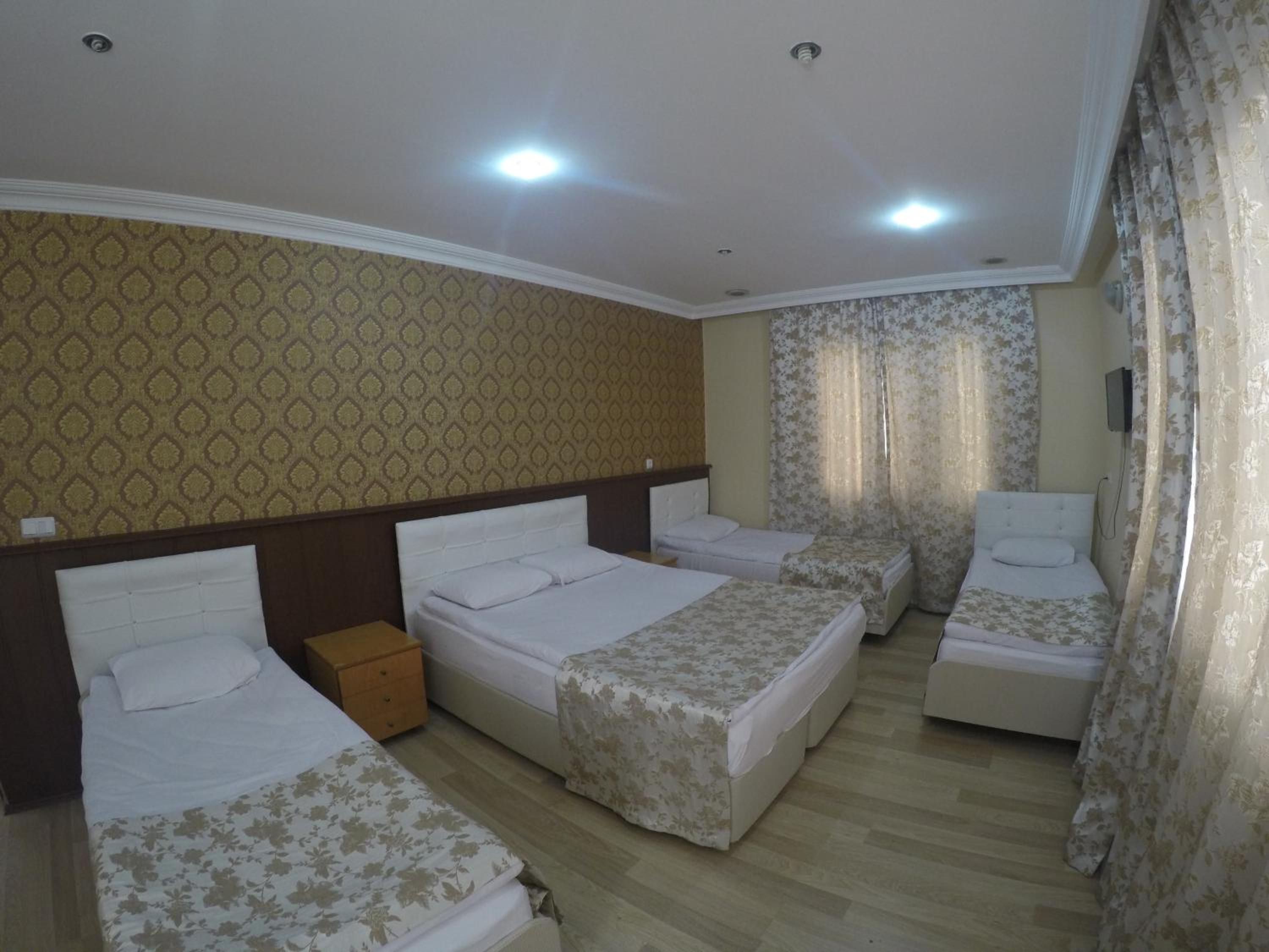 Family Room photo 1