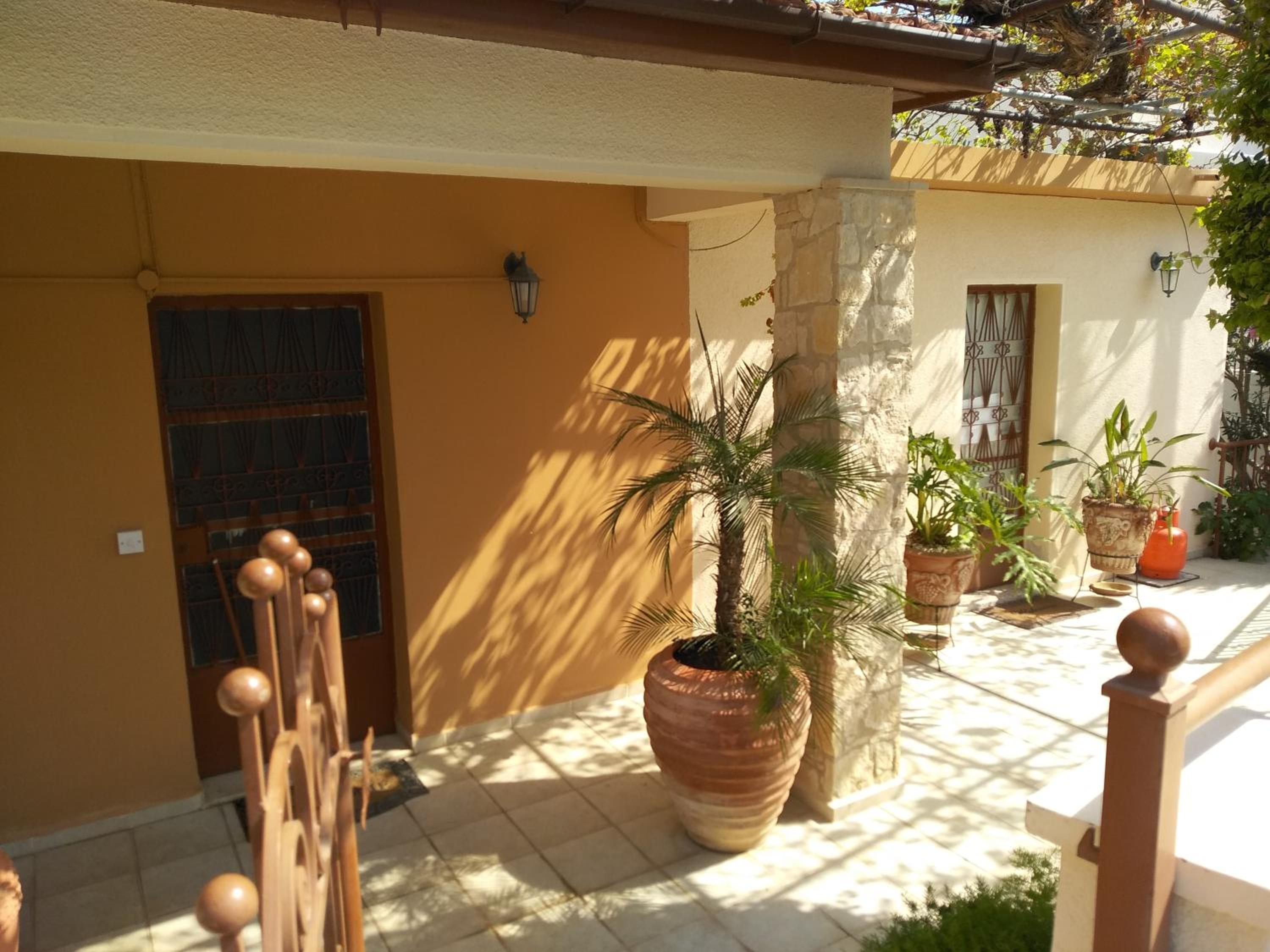 Two-Bedroom Cottage photo 3