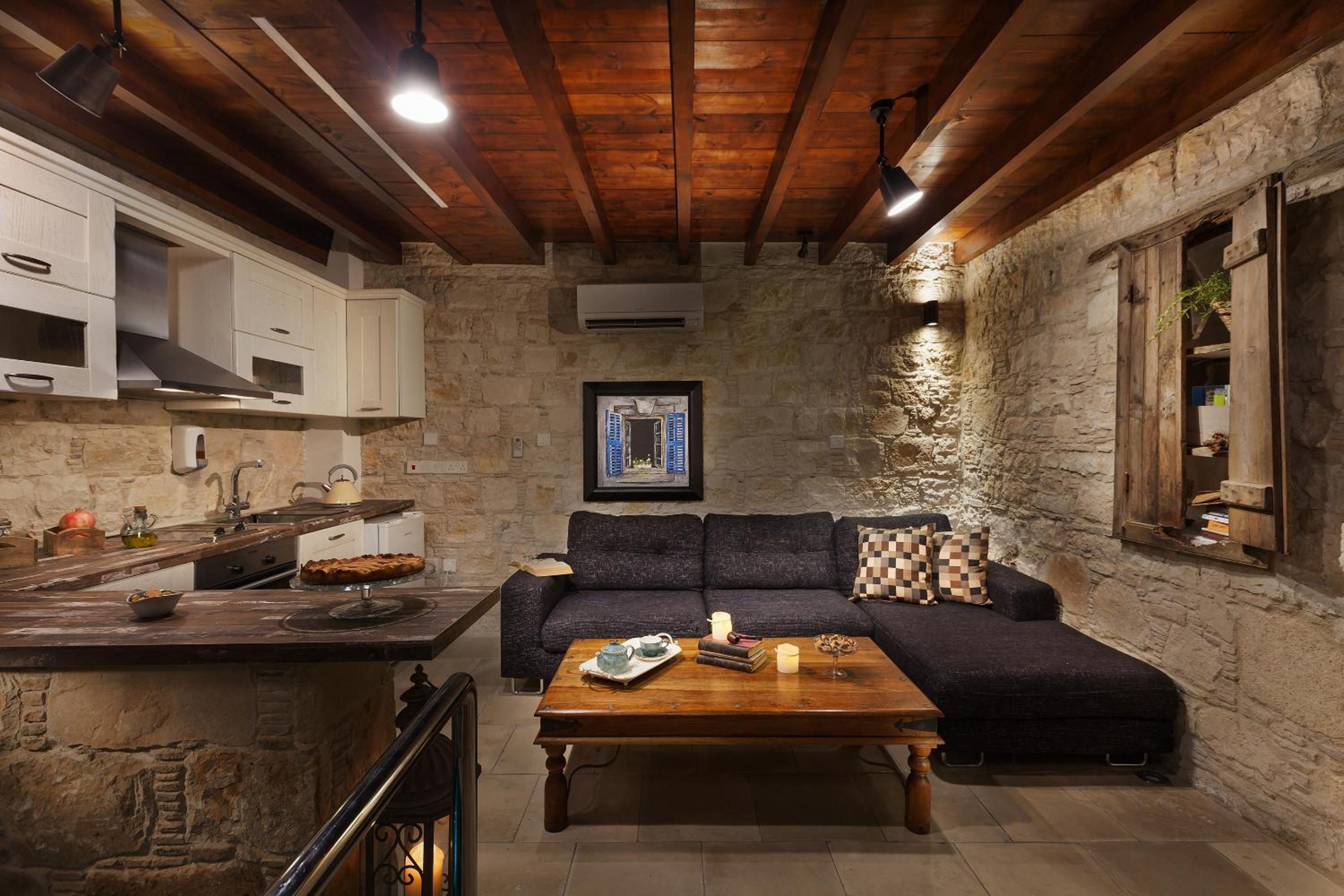 Palatoui Executive Suite with Spa Bath