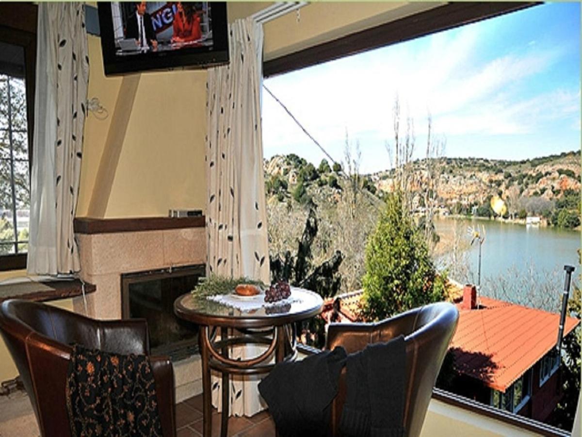 Suite El Palomar (2 adults + 1 child) - Photo 13