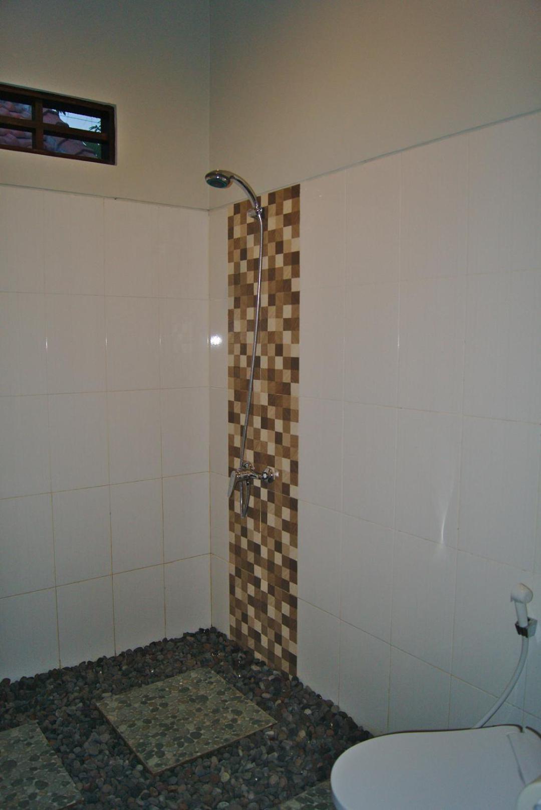 Double Room with Patio - Photo 6