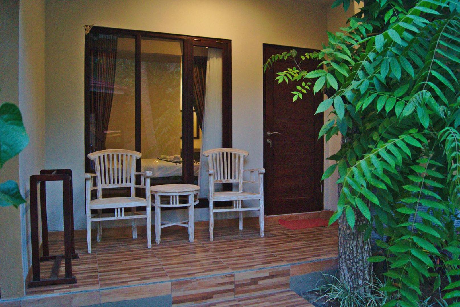 Double Room with Patio - Photo 4