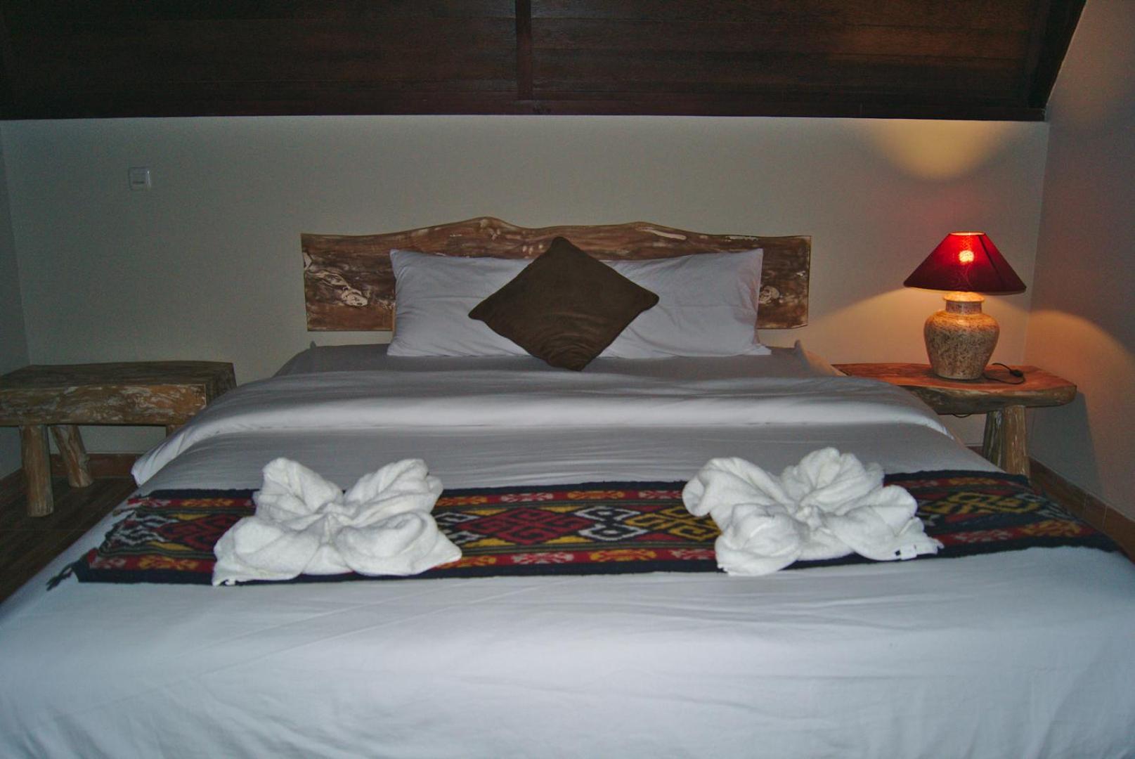 Deluxe Double Room - Photo 13