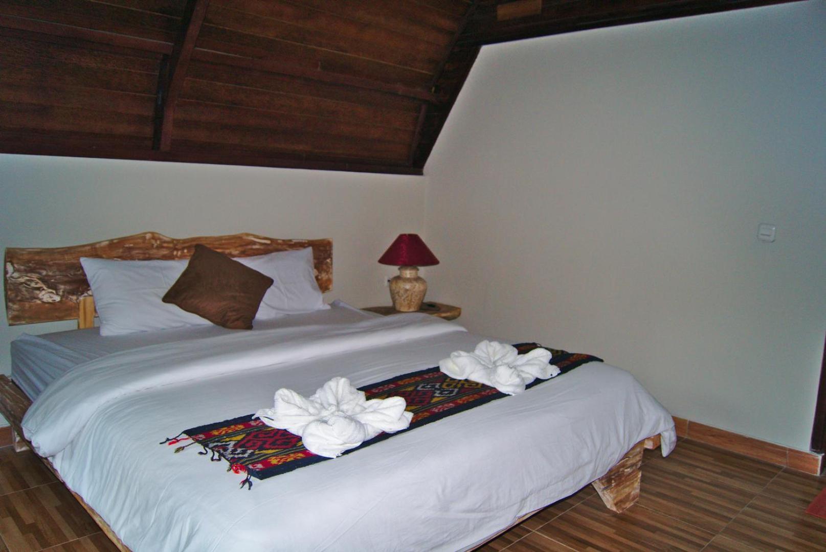Deluxe Double Room - Photo 16