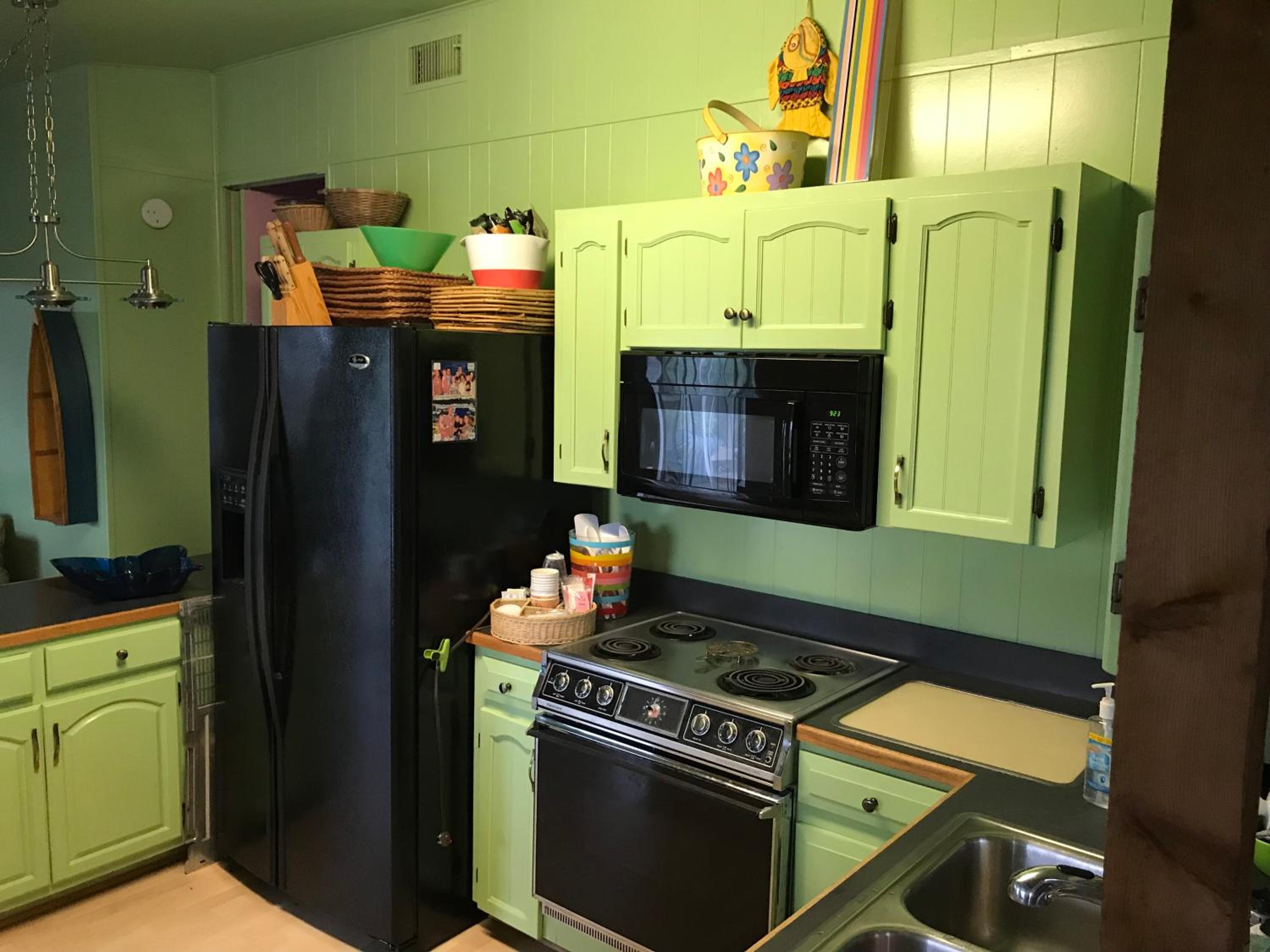 Two-Bedroom House - Photo 6