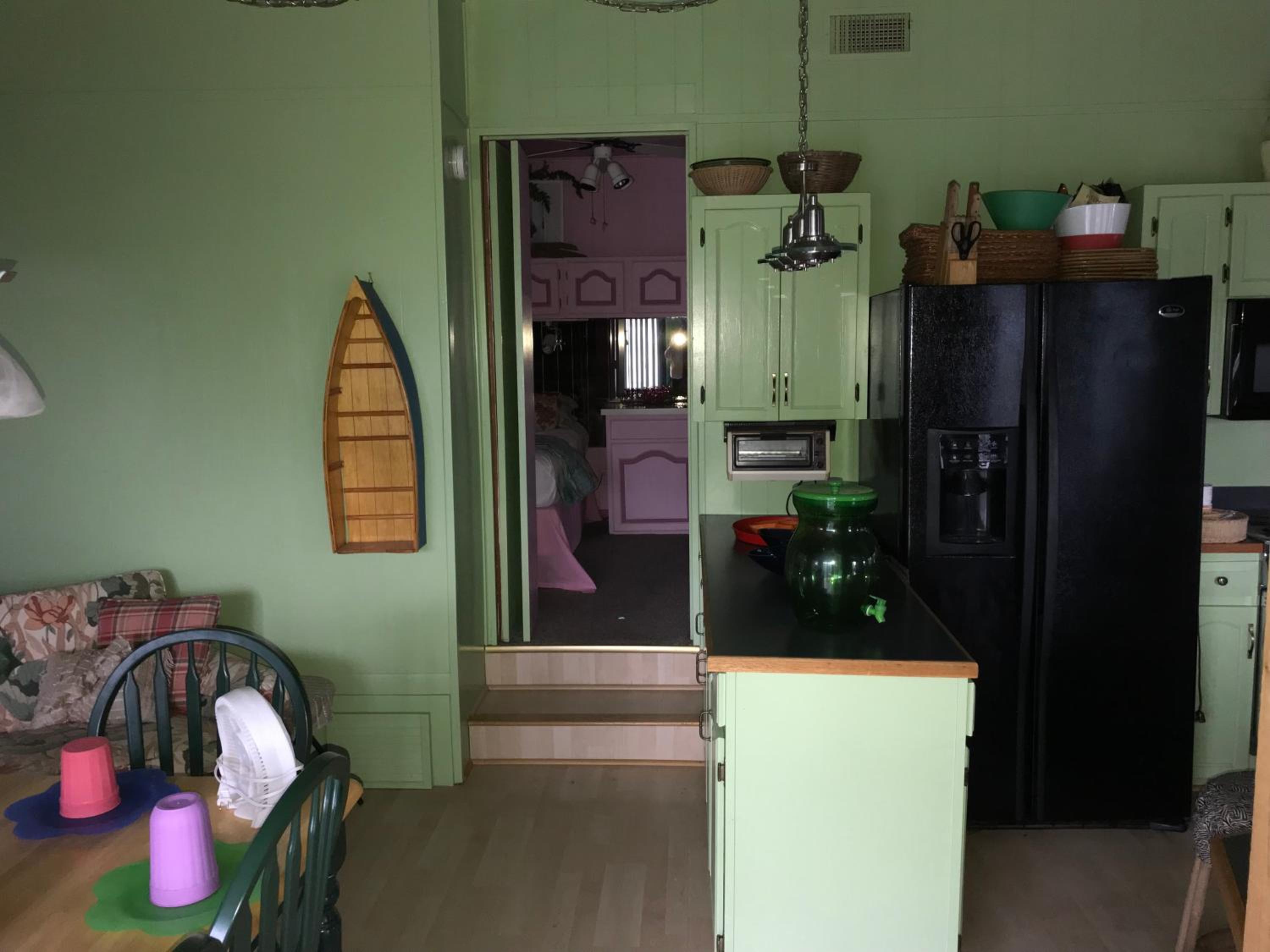 Two-Bedroom House - Photo 5