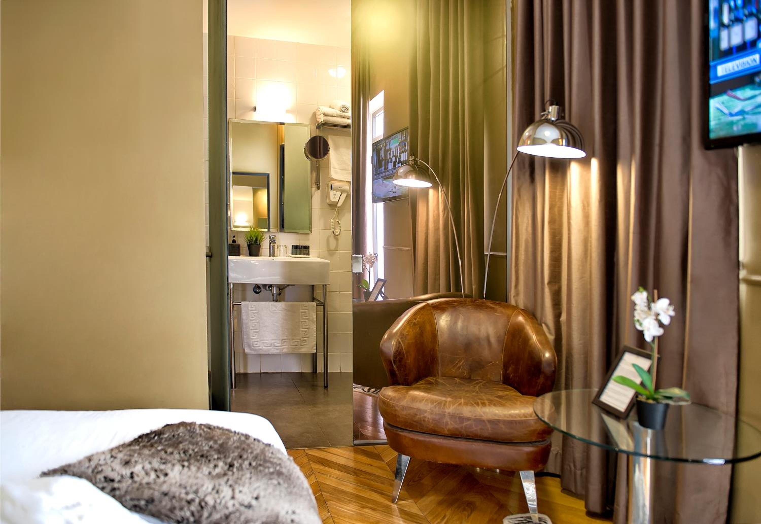 Executive Room photo 3