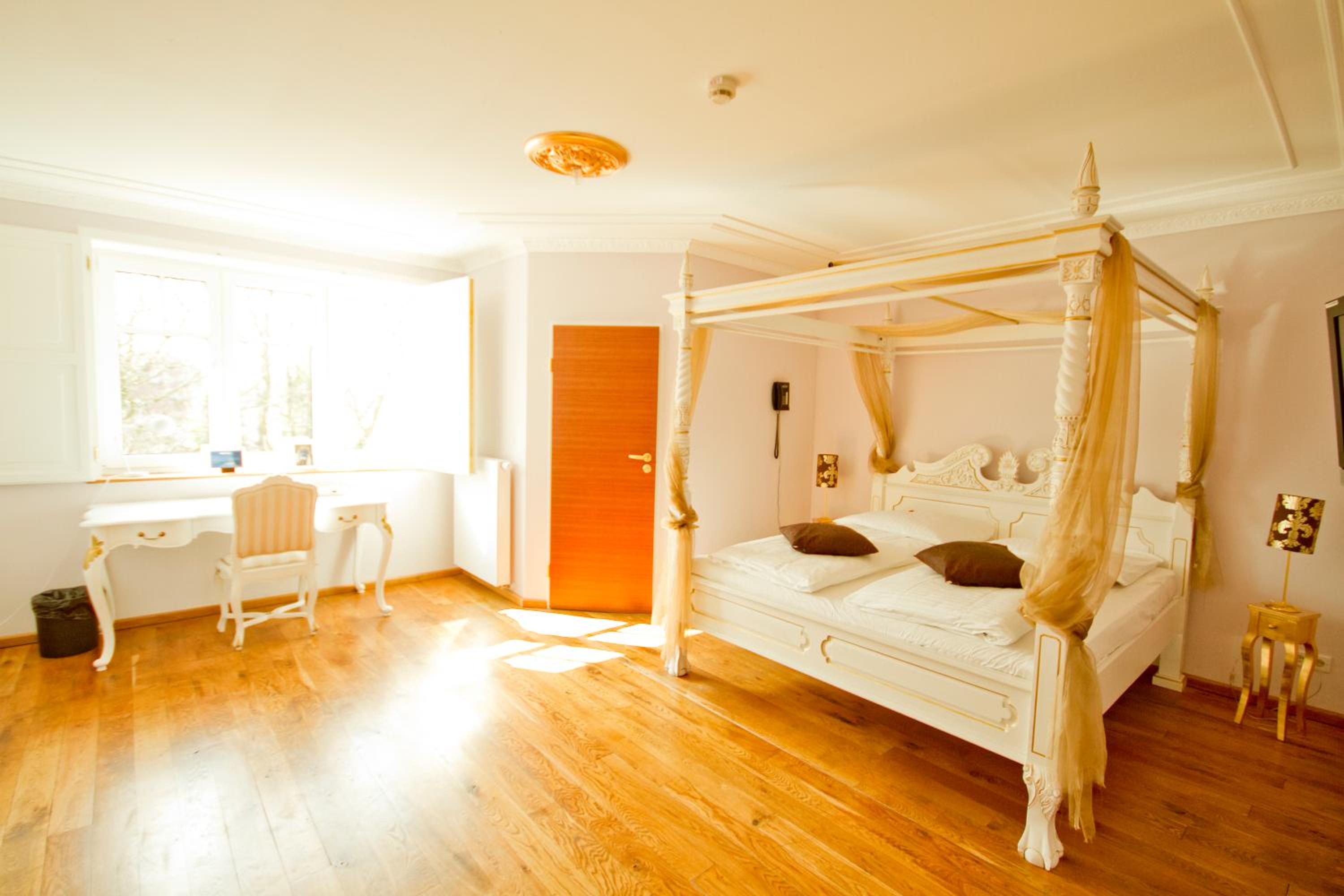Comfort Double or Twin Room photo 2