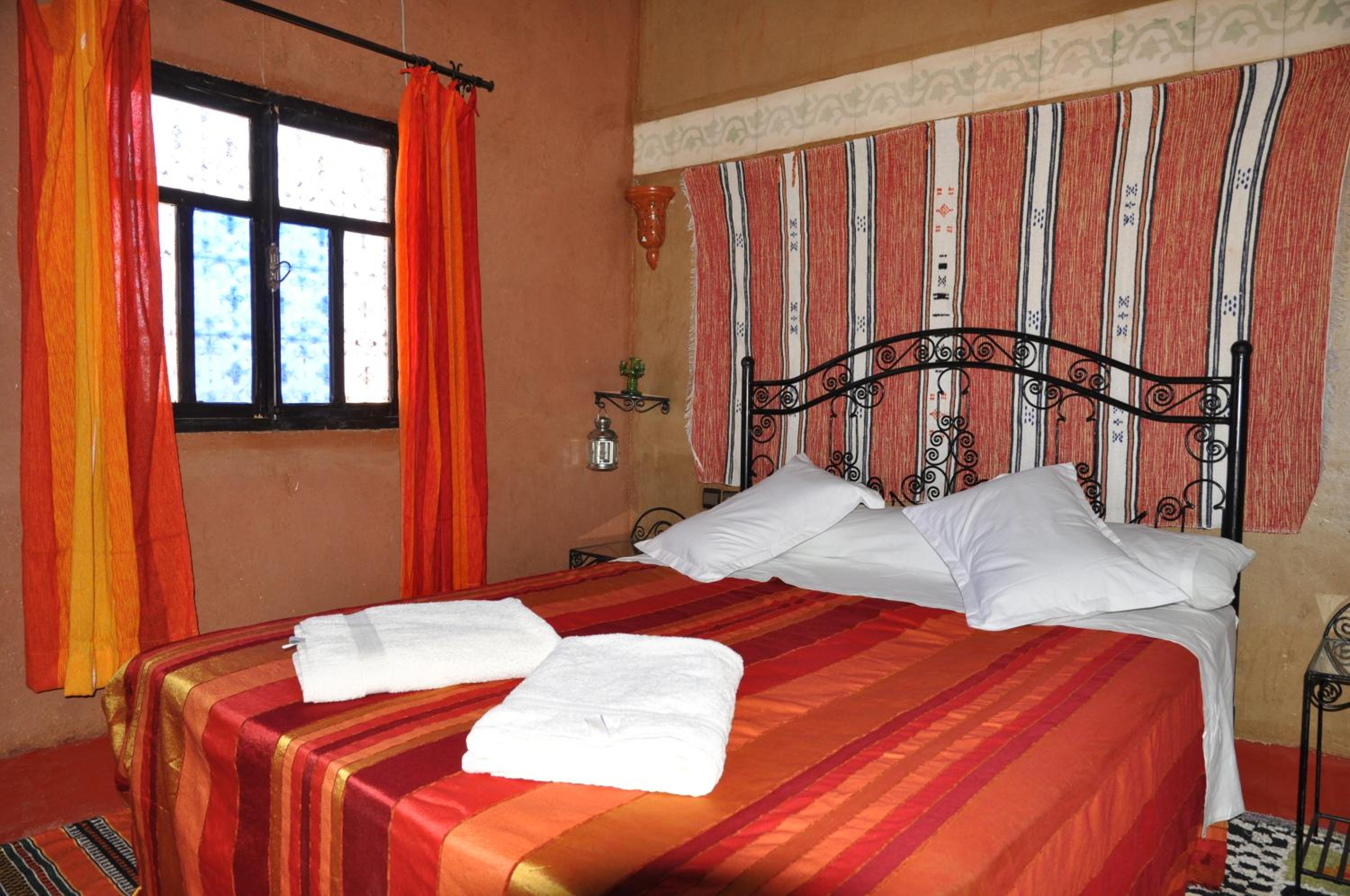 Two-Bedroom Suite - Photo 6