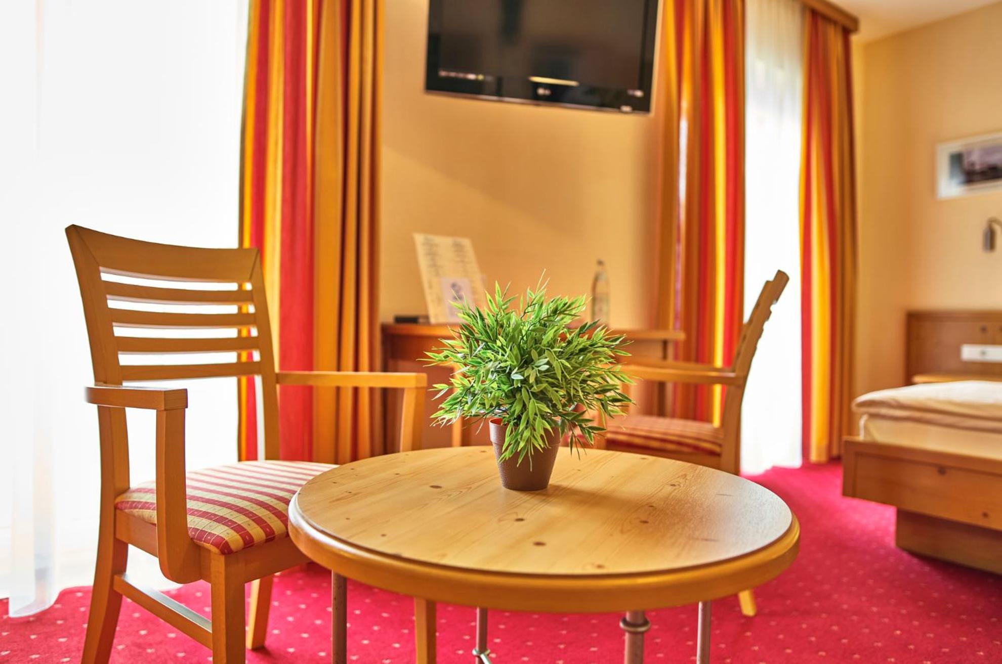 Triple Room - Photo 2